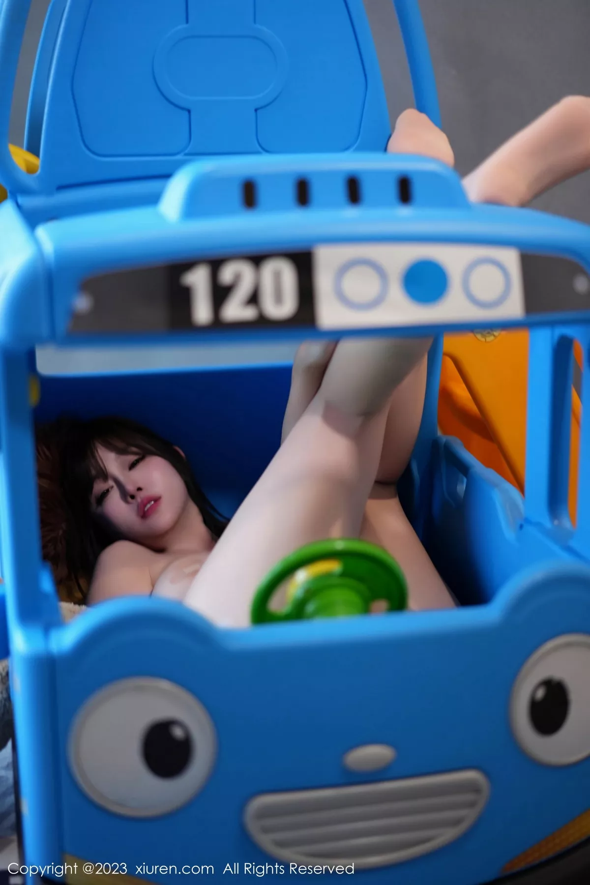 [[XiuRen秀人网]秀人网]No.7505_女神王雨纯性感蓝色连体泳装配超薄肉丝秀曼妙身姿惹火诱惑写真70P