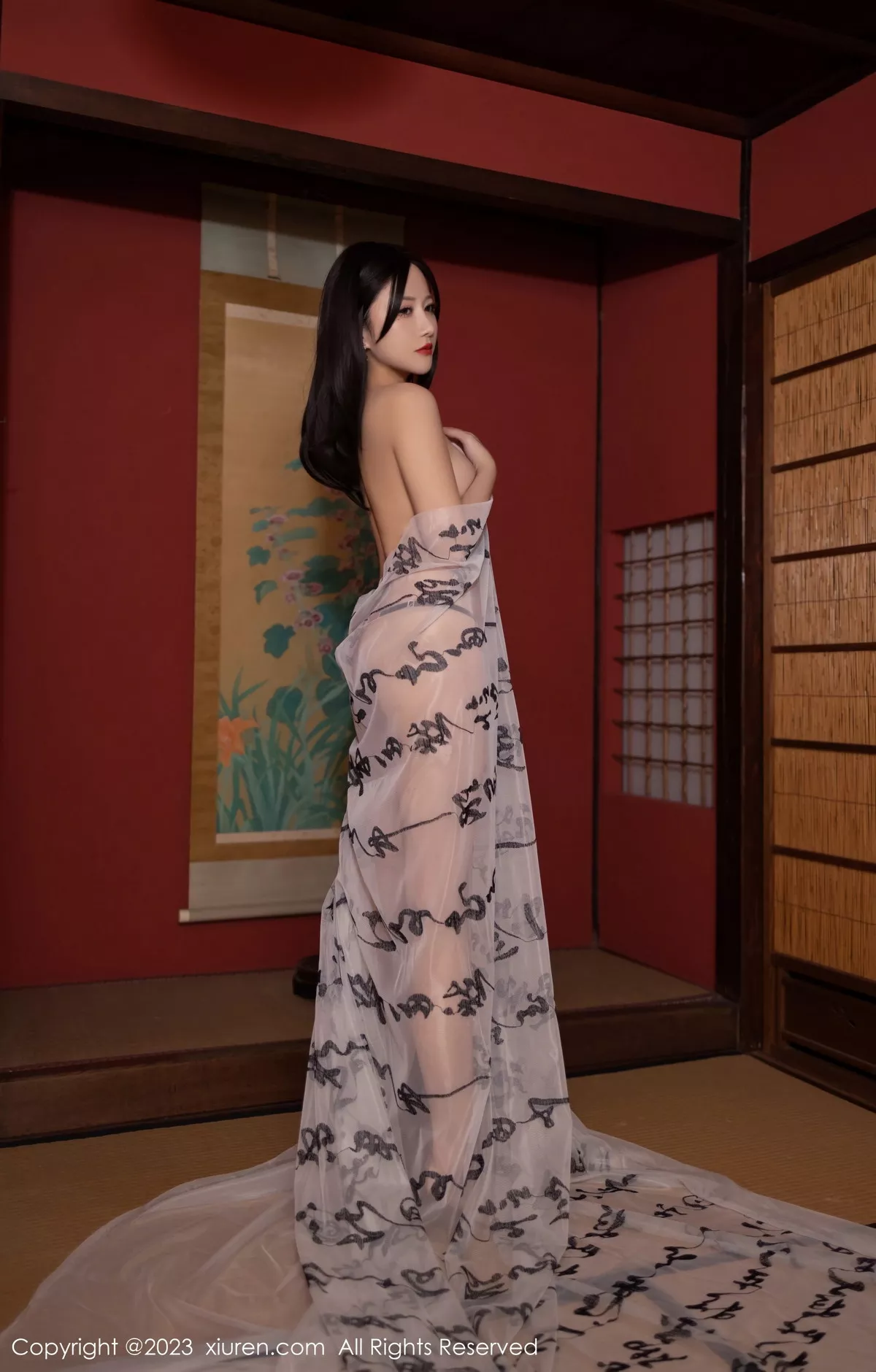 [[XiuRen秀人网]秀人网]No.7507_模特鱼子酱Fish性感黑色情趣旗袍配黑丝袜秀曼妙身姿诱惑写真76P