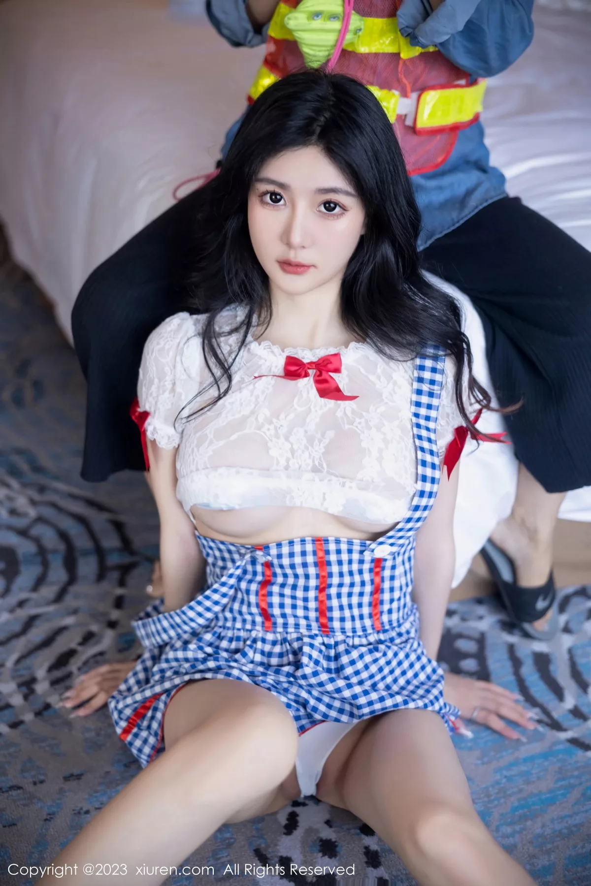 [[XiuRen秀人网]秀人网]No.7509_模特幼幼性感蓝白格子萝莉裙服饰多面视角秀完美身材诱惑写真110P