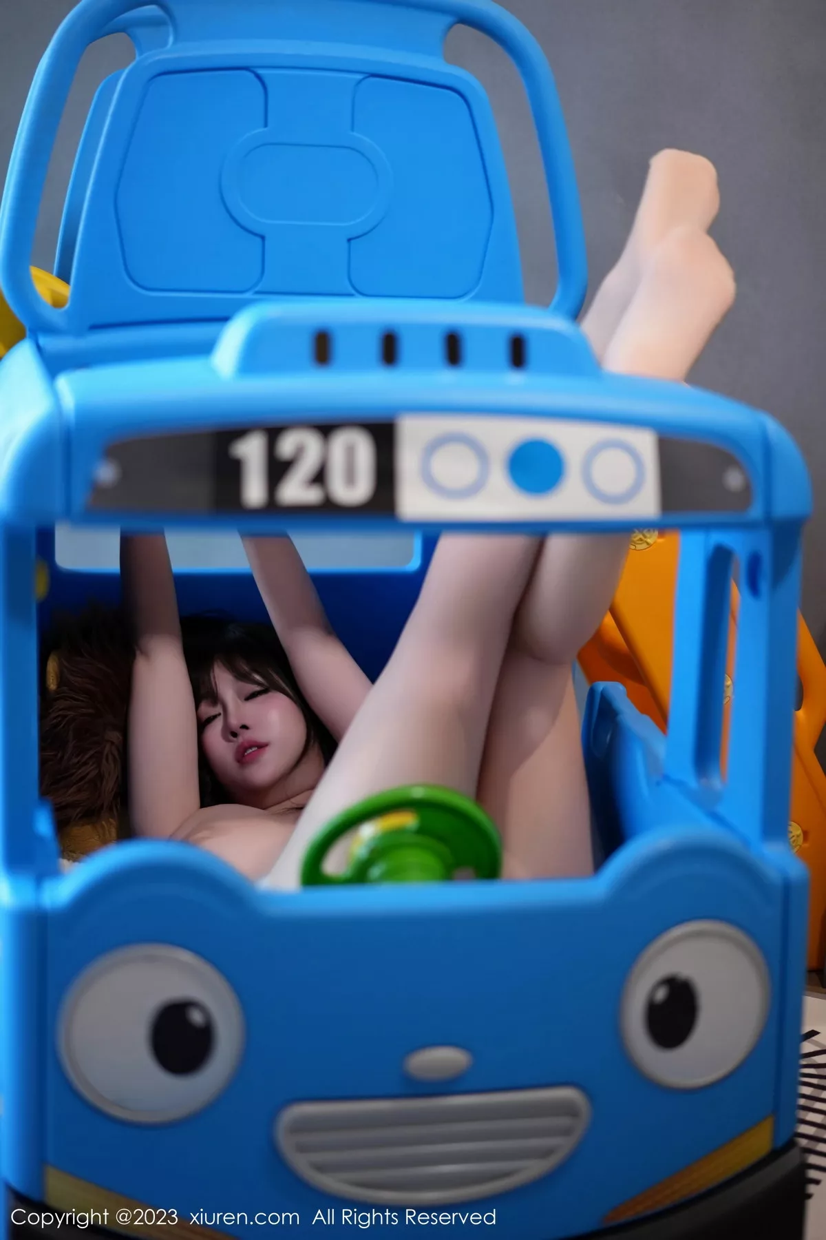 [[XiuRen秀人网]秀人网]No.7505_女神王雨纯性感蓝色连体泳装配超薄肉丝秀曼妙身姿惹火诱惑写真70P