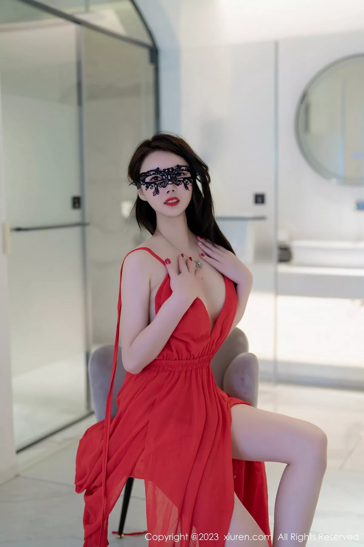 [[XiuRen秀人网]秀人网]No.7517_模特Summer宝宝红色露肩连衣长裙配肉丝袜秀曼妙身姿诱惑写真62P