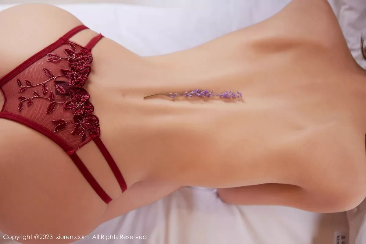 [[XiuRen秀人网]秀人网]No.7522_模特tina_甜仔性感红色大长今服饰半脱秀凹凸身材惹火诱惑写真58P