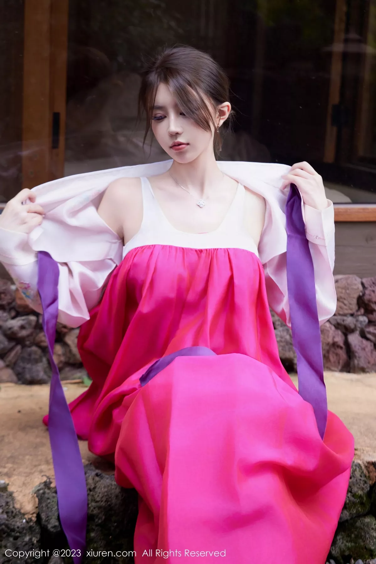 [[XiuRen秀人网]秀人网]No.7522_模特tina_甜仔性感红色大长今服饰半脱秀凹凸身材惹火诱惑写真58P