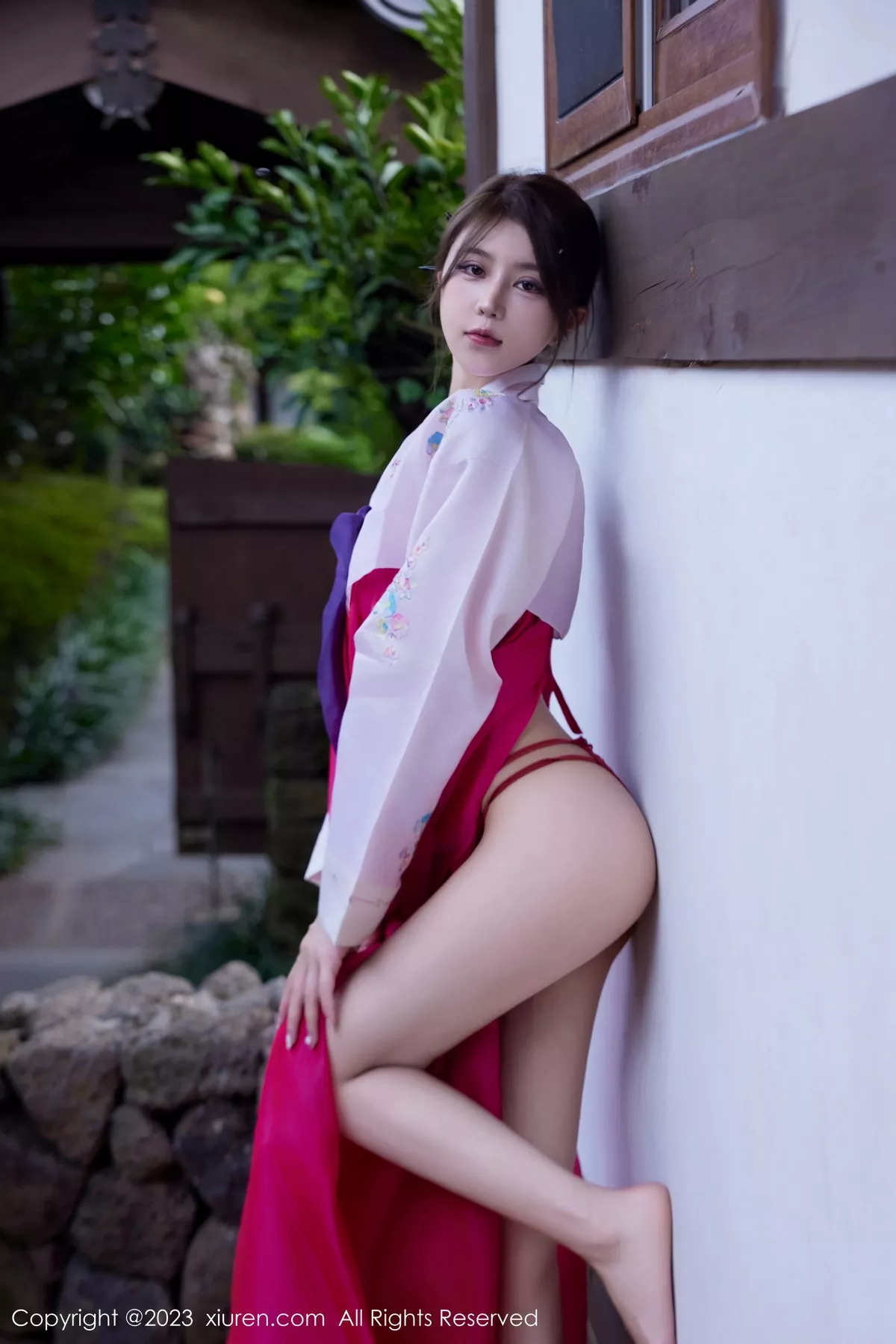 [[XiuRen秀人网]秀人网]No.7522_模特tina_甜仔性感红色大长今服饰半脱秀凹凸身材惹火诱惑写真58P