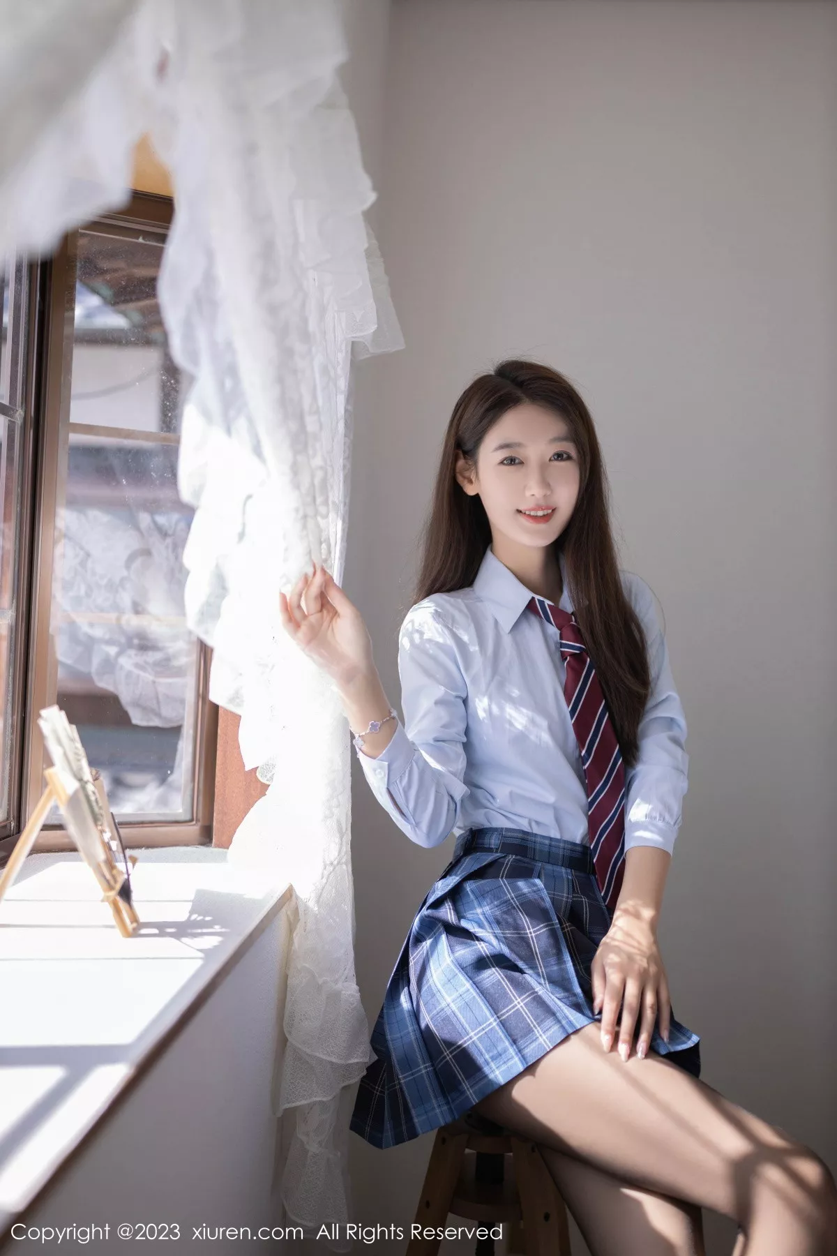 [[XiuRen秀人网]秀人网]No.7585_模特唐安琪性感白T配格子裙露紫色蕾丝内衣秀完美身材诱惑写真78P