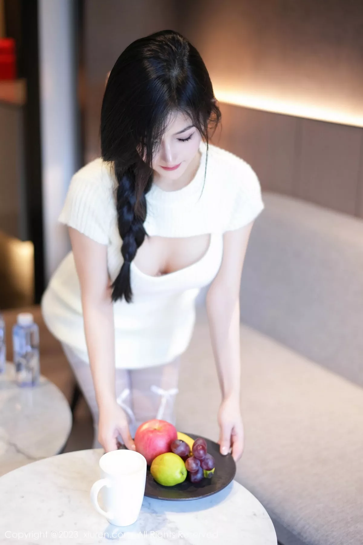 [[XiuRen秀人网]秀人网]No.7542_模特小逗逗性感黑色OL装露蓝灰色蕾丝内衣配超薄黑丝诱惑写真78P