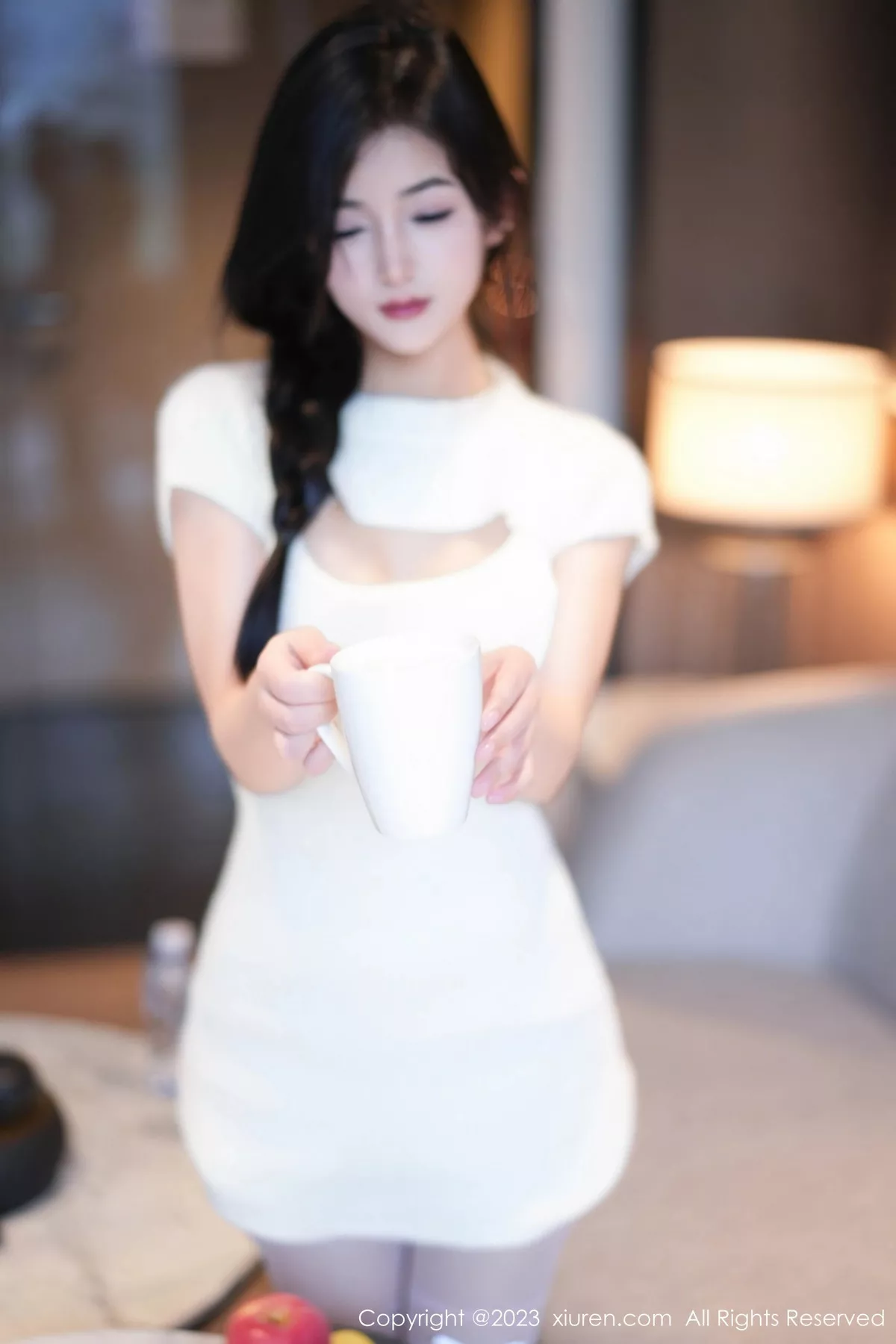 [[XiuRen秀人网]秀人网]No.7542_模特小逗逗性感黑色OL装露蓝灰色蕾丝内衣配超薄黑丝诱惑写真78P