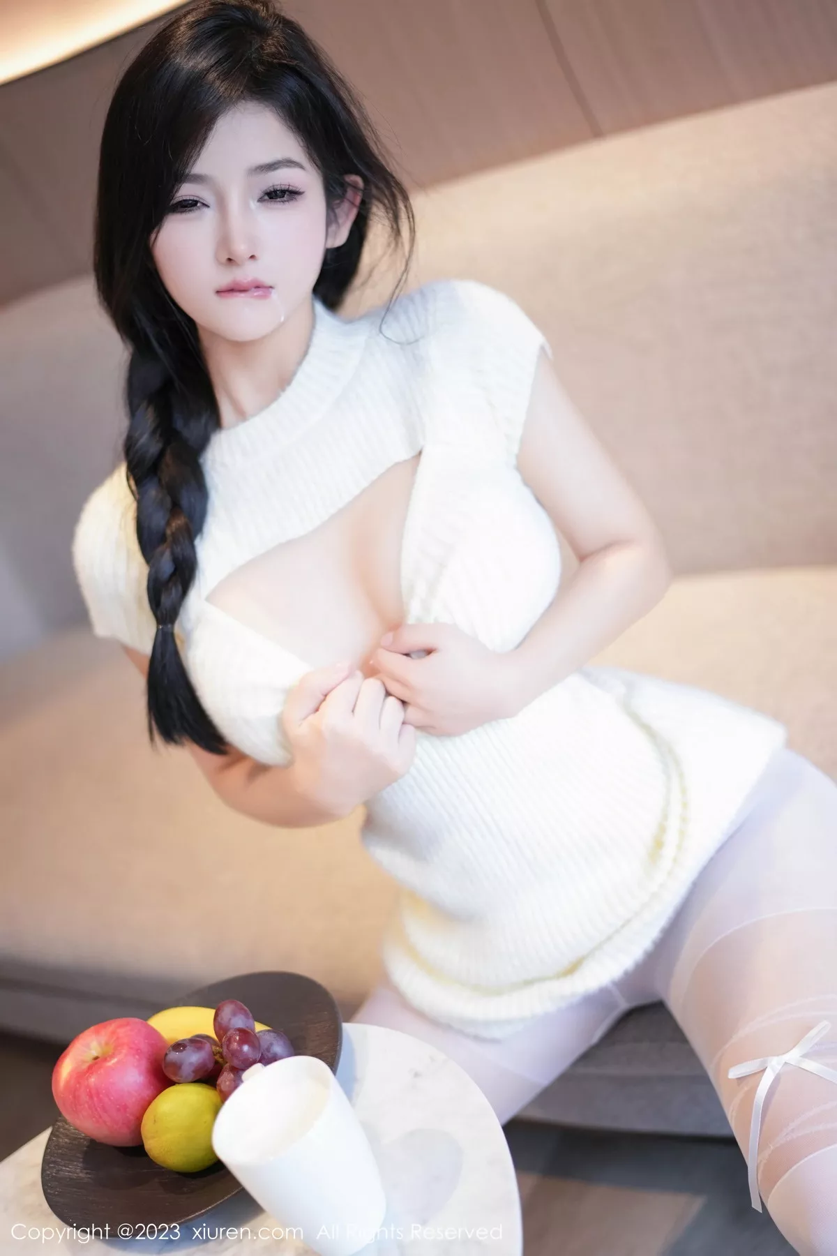 [[XiuRen秀人网]秀人网]No.7541_模特谭小灵性感粉色轻透内衣配超薄白丝袜秀惹火身段诱惑写真93P