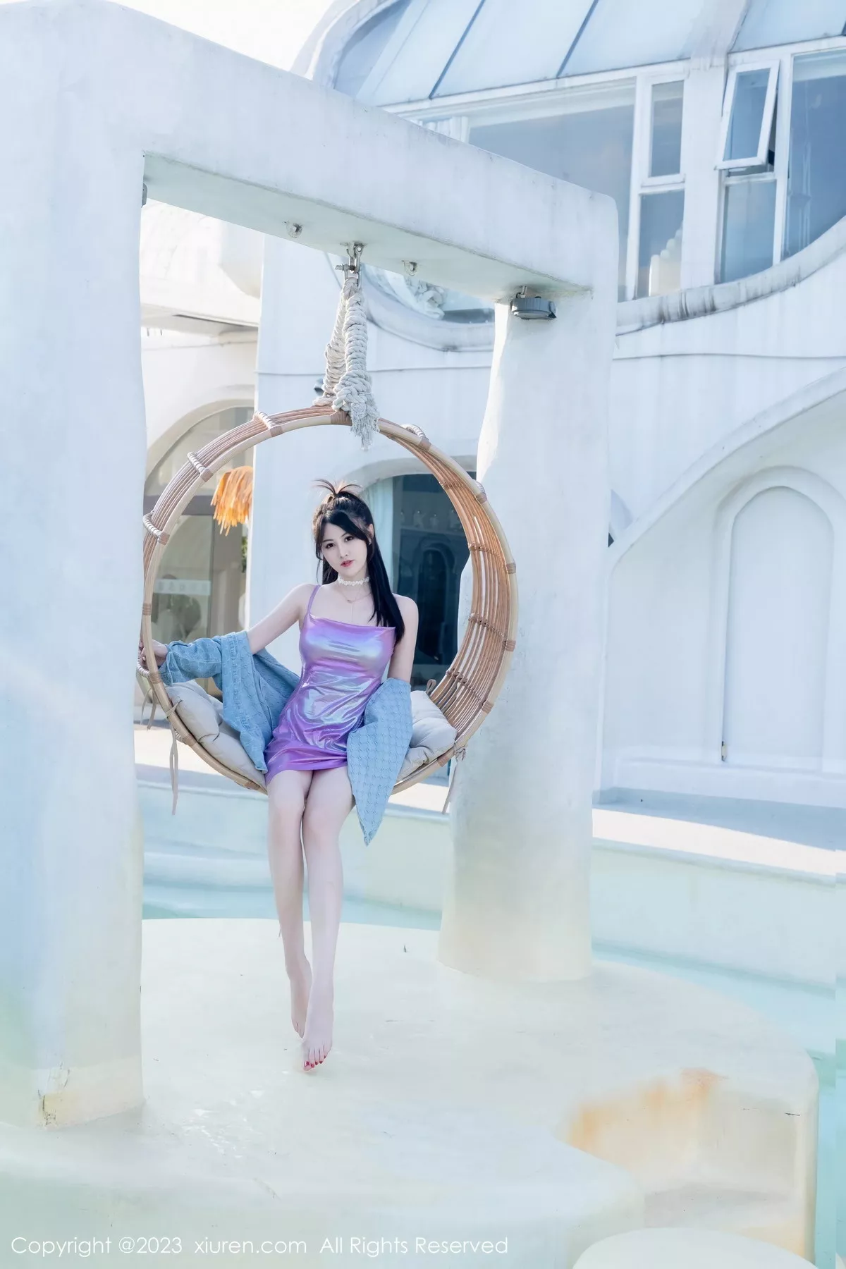 [[XiuRen秀人网]秀人网]No.7565_模特诗诗kiki性感紫色吊带短裙+蓝灰死库水秀惹火身材诱惑写真80P