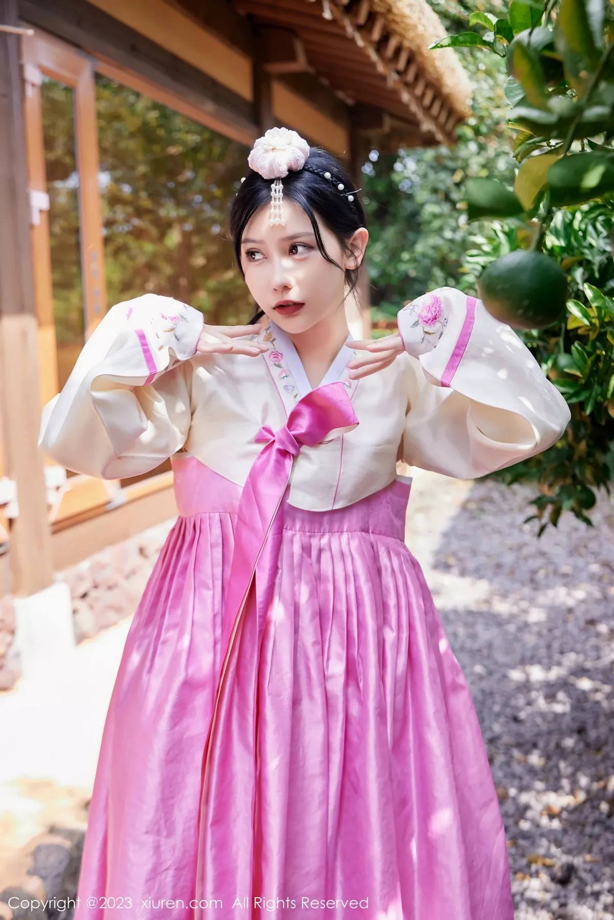 [[XiuRen秀人网]秀人网]No.7564_模特尹甜甜性感艳红大长今服饰露轻透连体衣秀完美身材诱惑写真69P