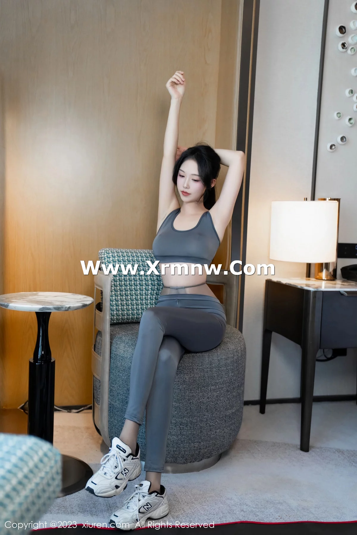 [[XiuRen秀人网]秀人网]No.7882_模特利世性感灰色瑜伽服饰配超薄无内灰丝秀曼妙身姿诱惑写真80P