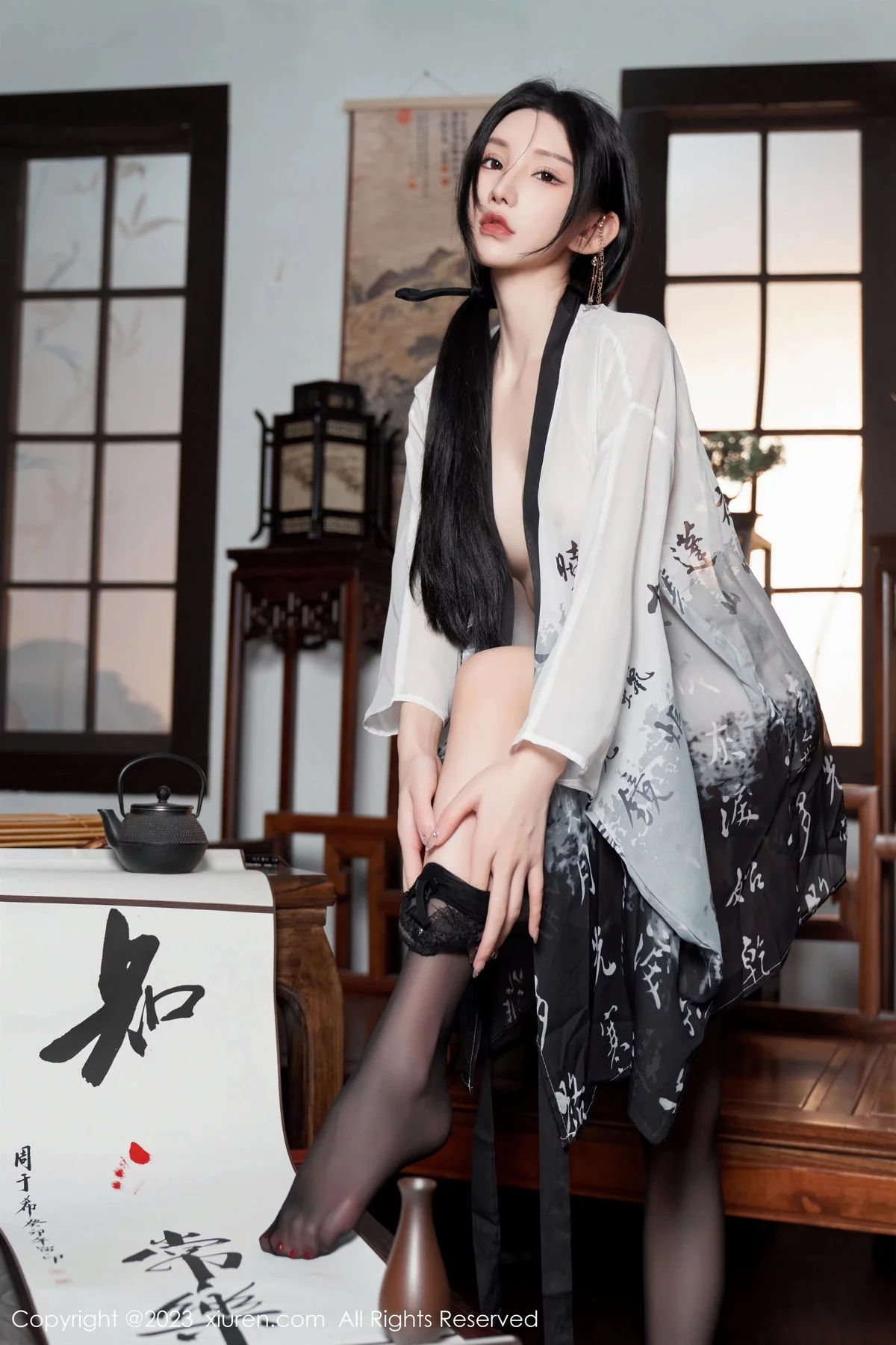 [[XiuRen秀人网]秀人网]No.7891_女神周于希Sally性感黑白薄透长衫配黑丝袜秀完美身材诱惑写真90P