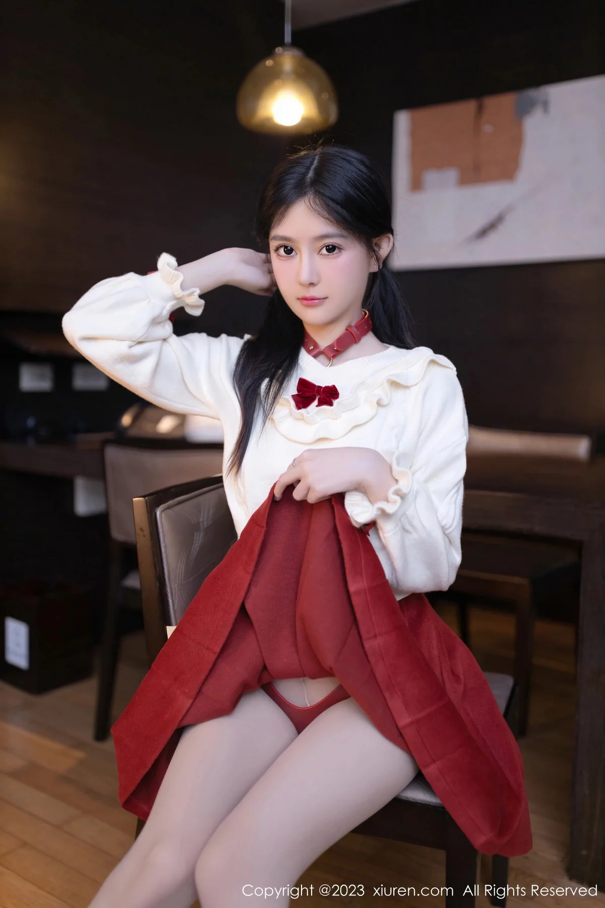 [[XiuRen秀人网]秀人网]No.7890_模特幼幼红色裙子露性感红色情趣饰品秀火辣身材极致诱惑写真80P