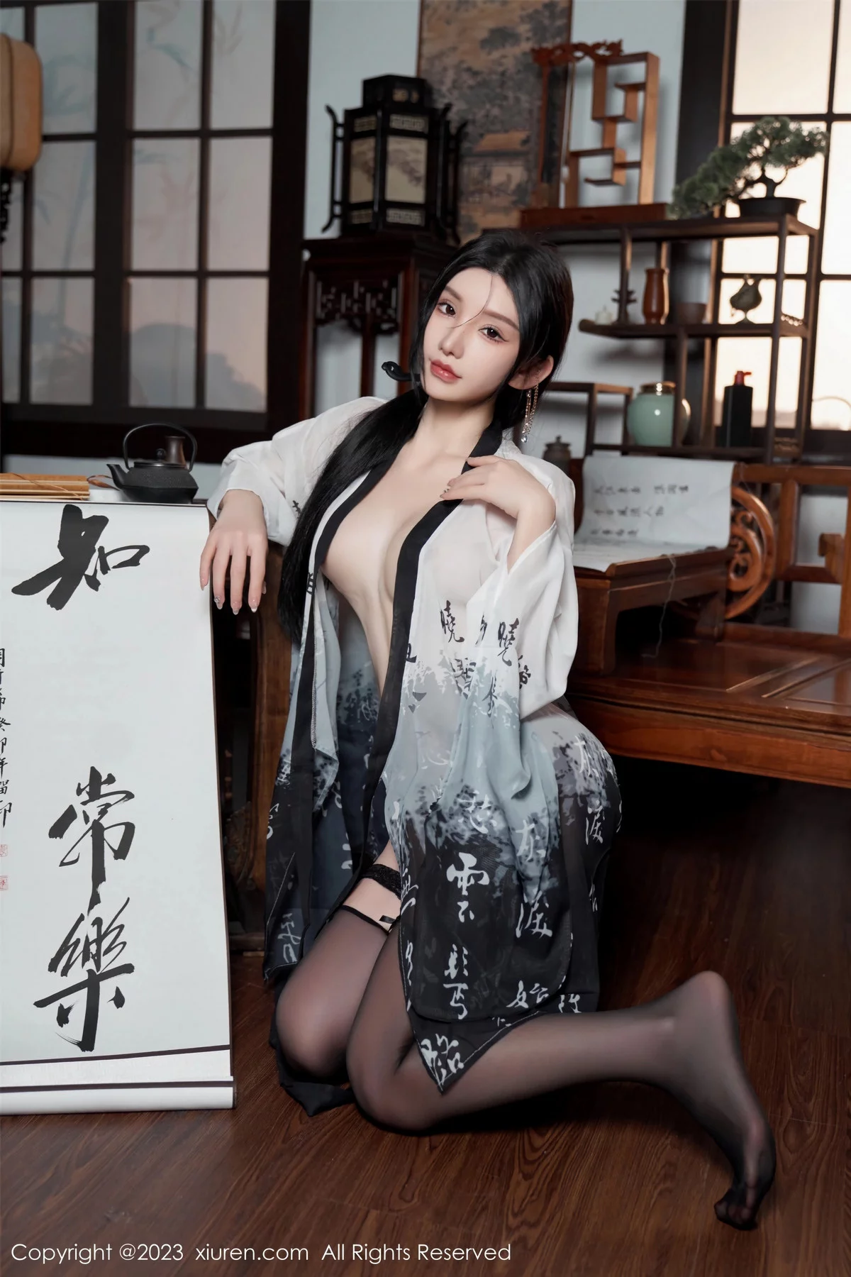 [[XiuRen秀人网]秀人网]No.7891_女神周于希Sally性感黑白薄透长衫配黑丝袜秀完美身材诱惑写真90P