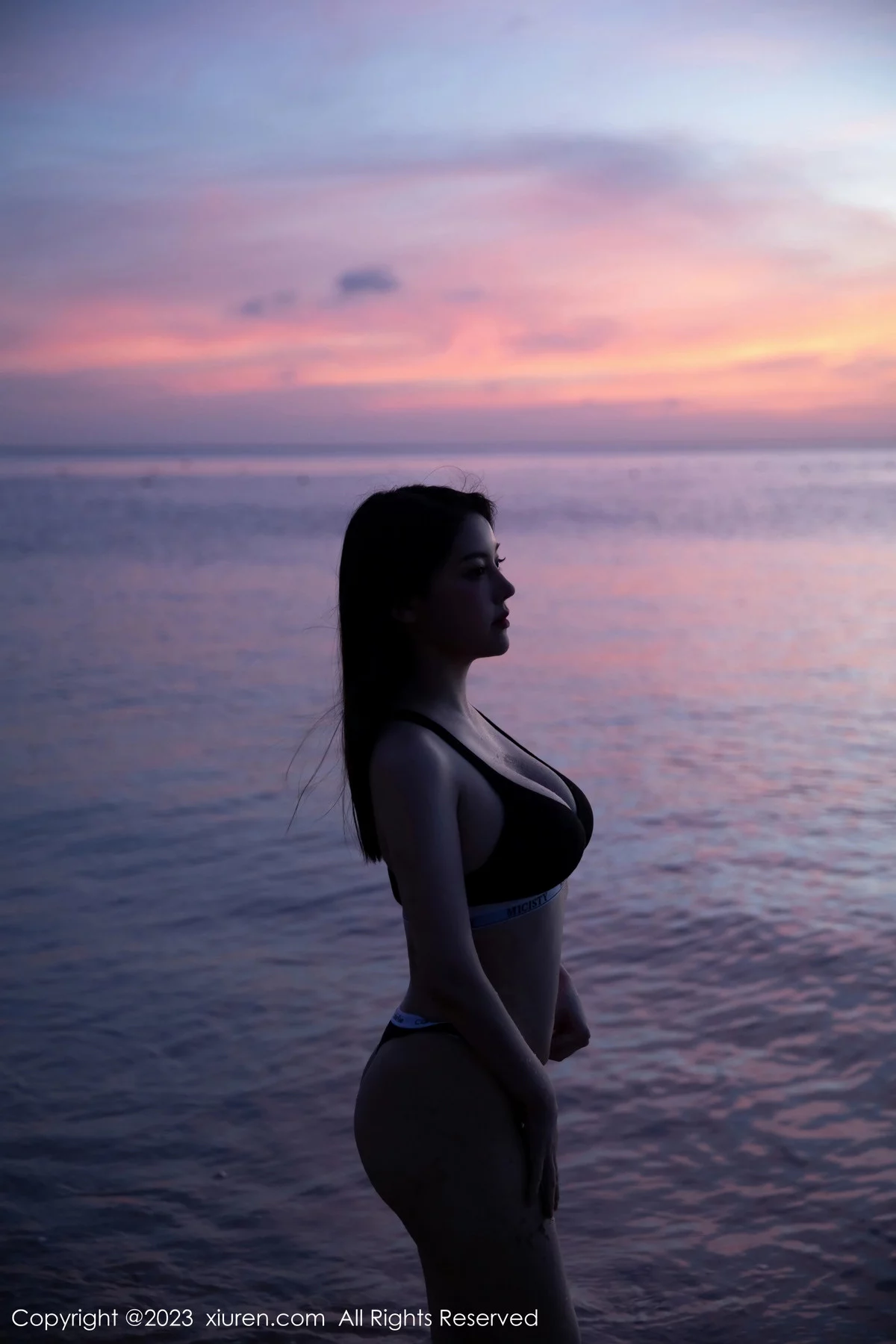 [[XiuRen秀人网]秀人网]No.7893_模特谭小灵性感白色轻透连衣短裙配原色丝袜秀惹火身材诱惑写真95P