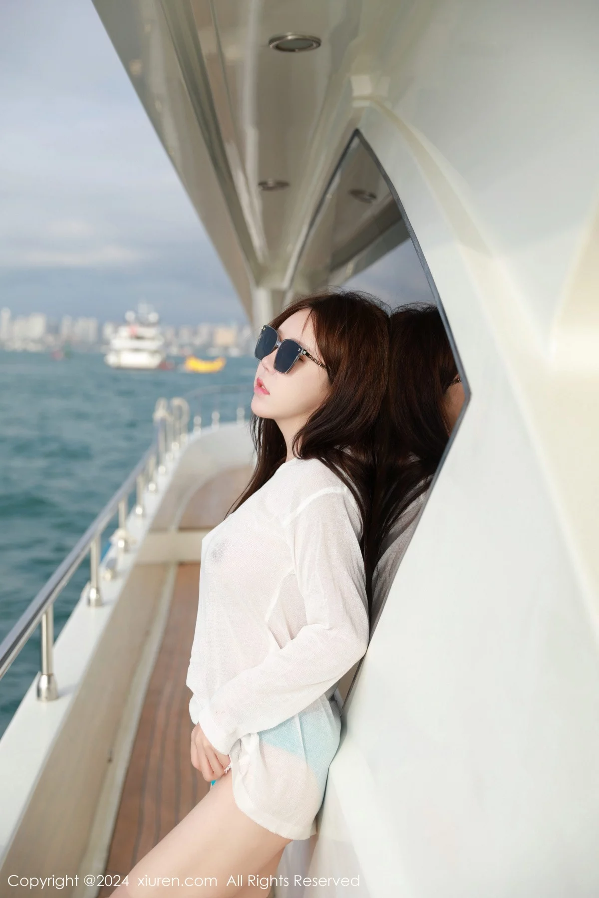 [[XiuRen秀人网]秀人网]No.7898_模特小薯条nienie游艇场景性感蓝色比基尼服秀完美身材诱惑写真76P
