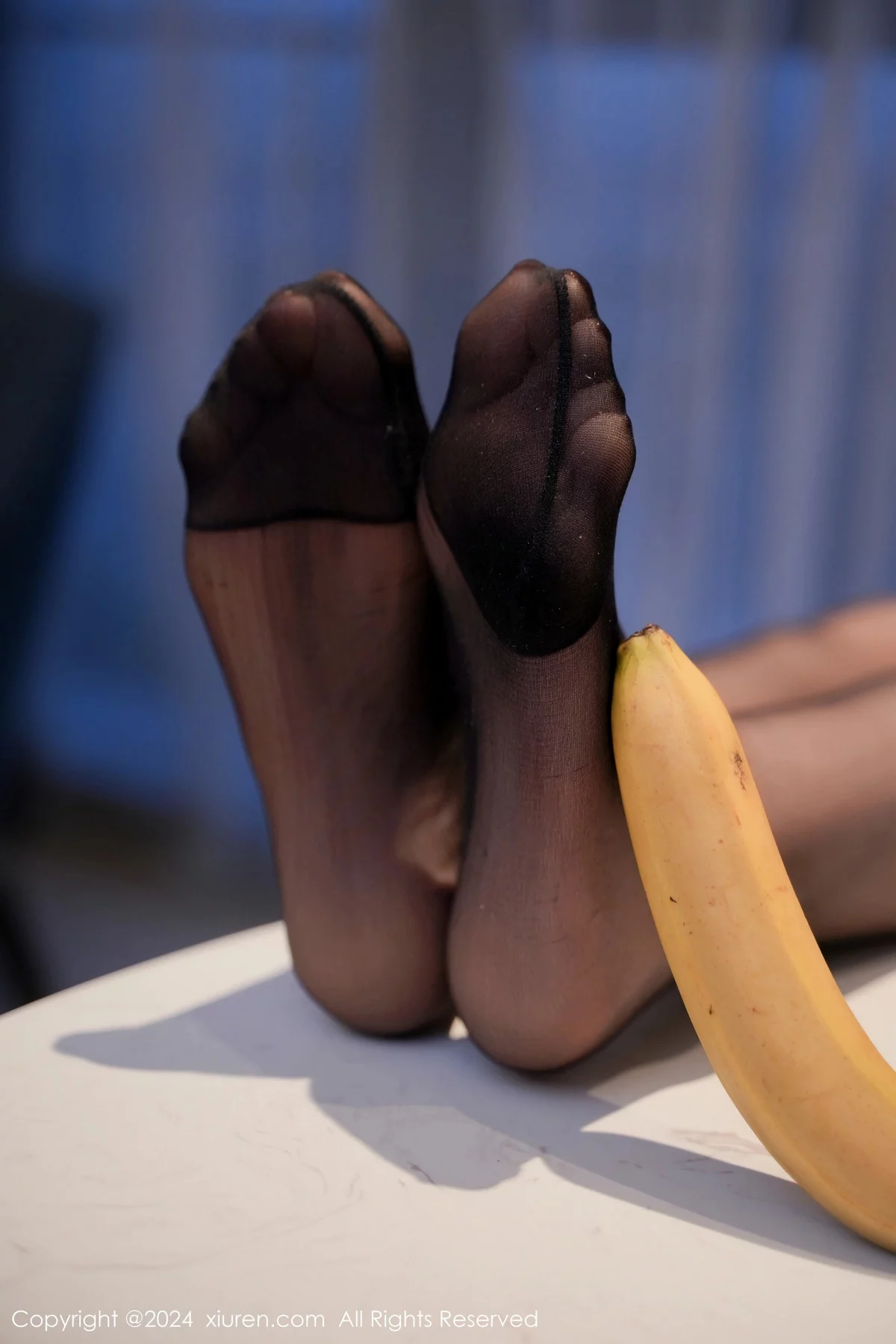 [[XiuRen秀人网]秀人网]No.7894_模特安琪Yee性感白上衣配黑短裙露黑色内衣秀惹火身材诱惑写真77P