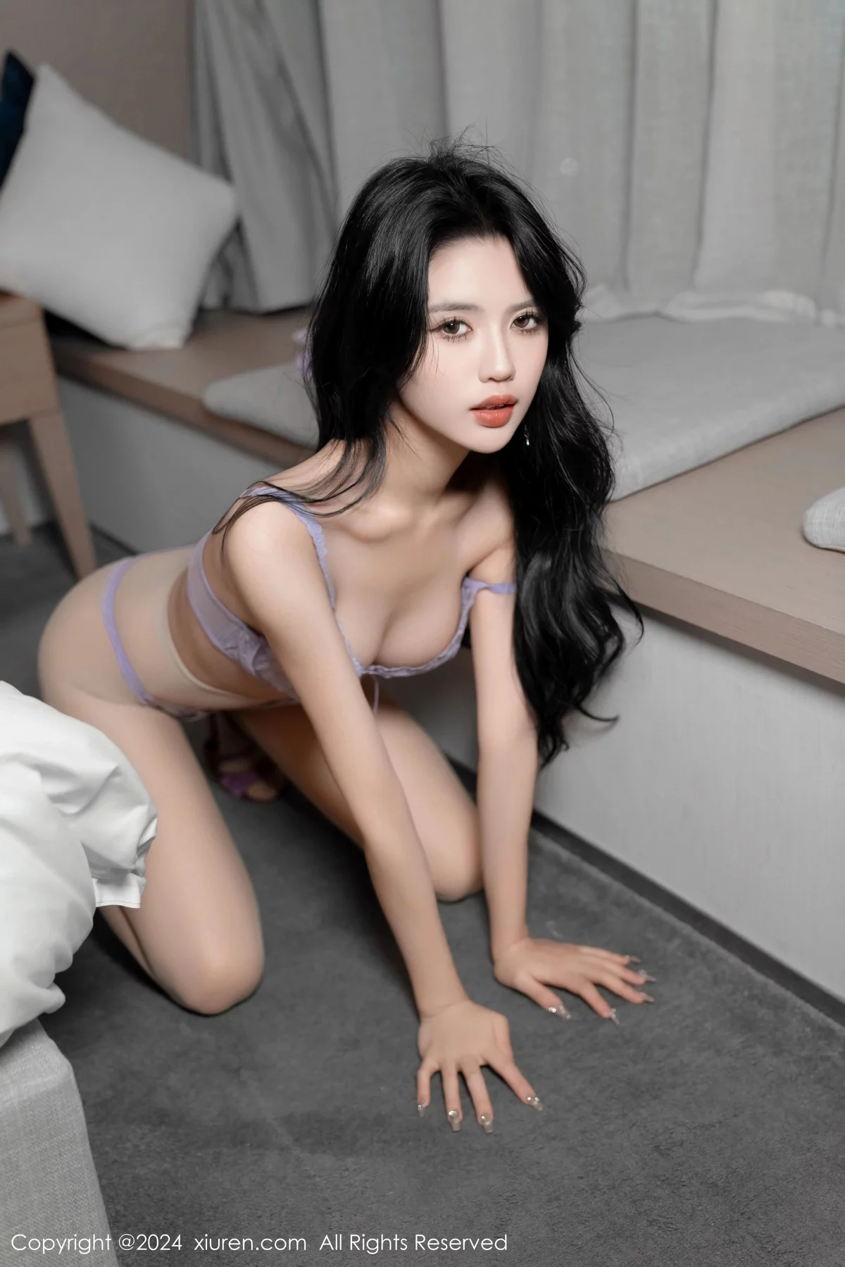 [[XiuRen秀人网]秀人网]No.7912_模特浅浅Danny性感紫色蕾丝内衣配原色丝袜秀丰腴身姿诱惑写真86P