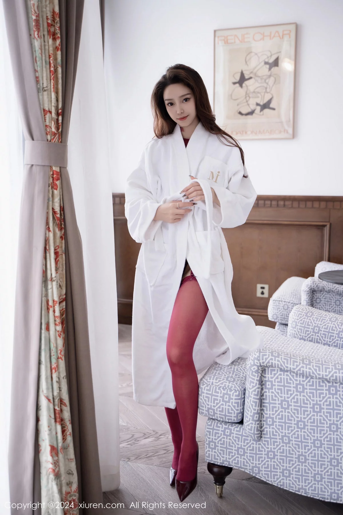 [[XiuRen秀人网]秀人网]No.7910_模特苏曼兮性感红色蕾丝情趣服饰配红丝吊袜秀丰腴美臀诱惑写真82P