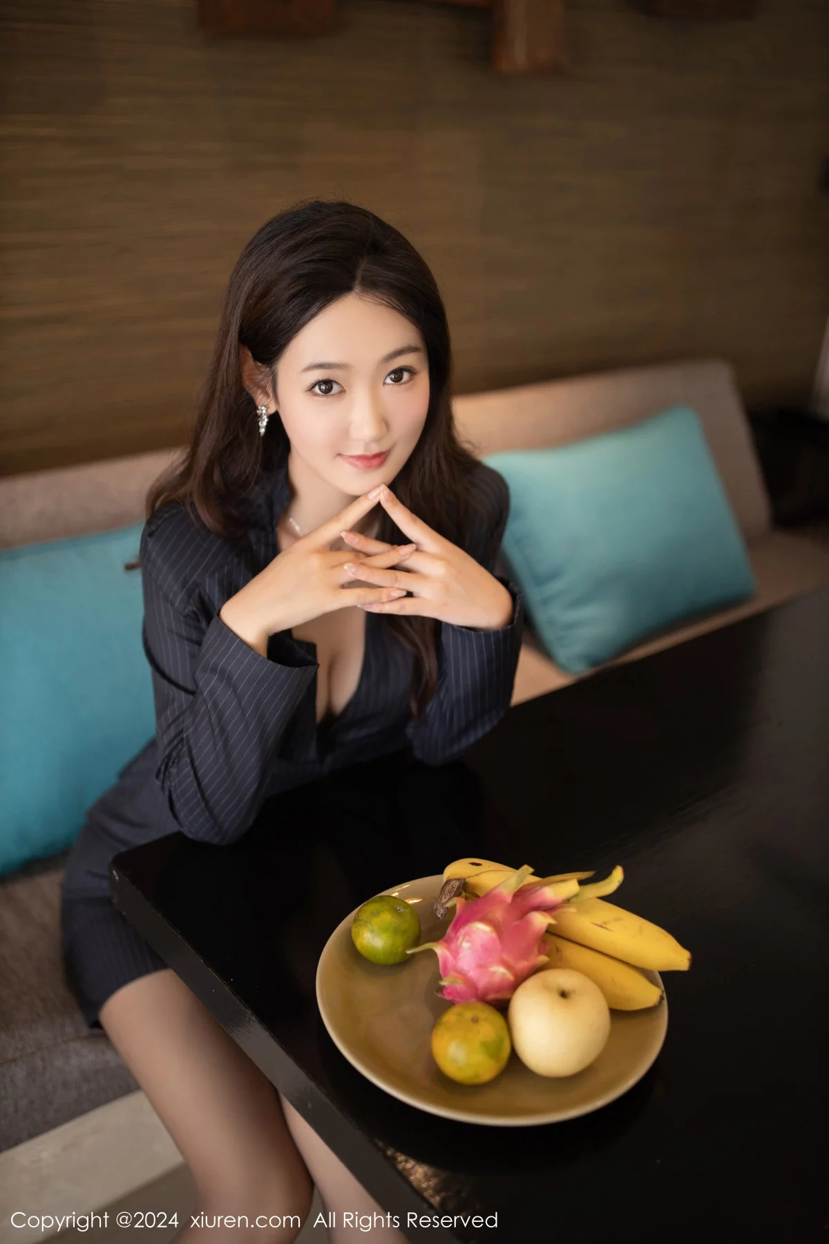 [[XiuRen秀人网]秀人网]No.7928_模特唐安琪性感OL装扮露黑色薄纱内衣配超薄黑丝极致魅惑写真80P