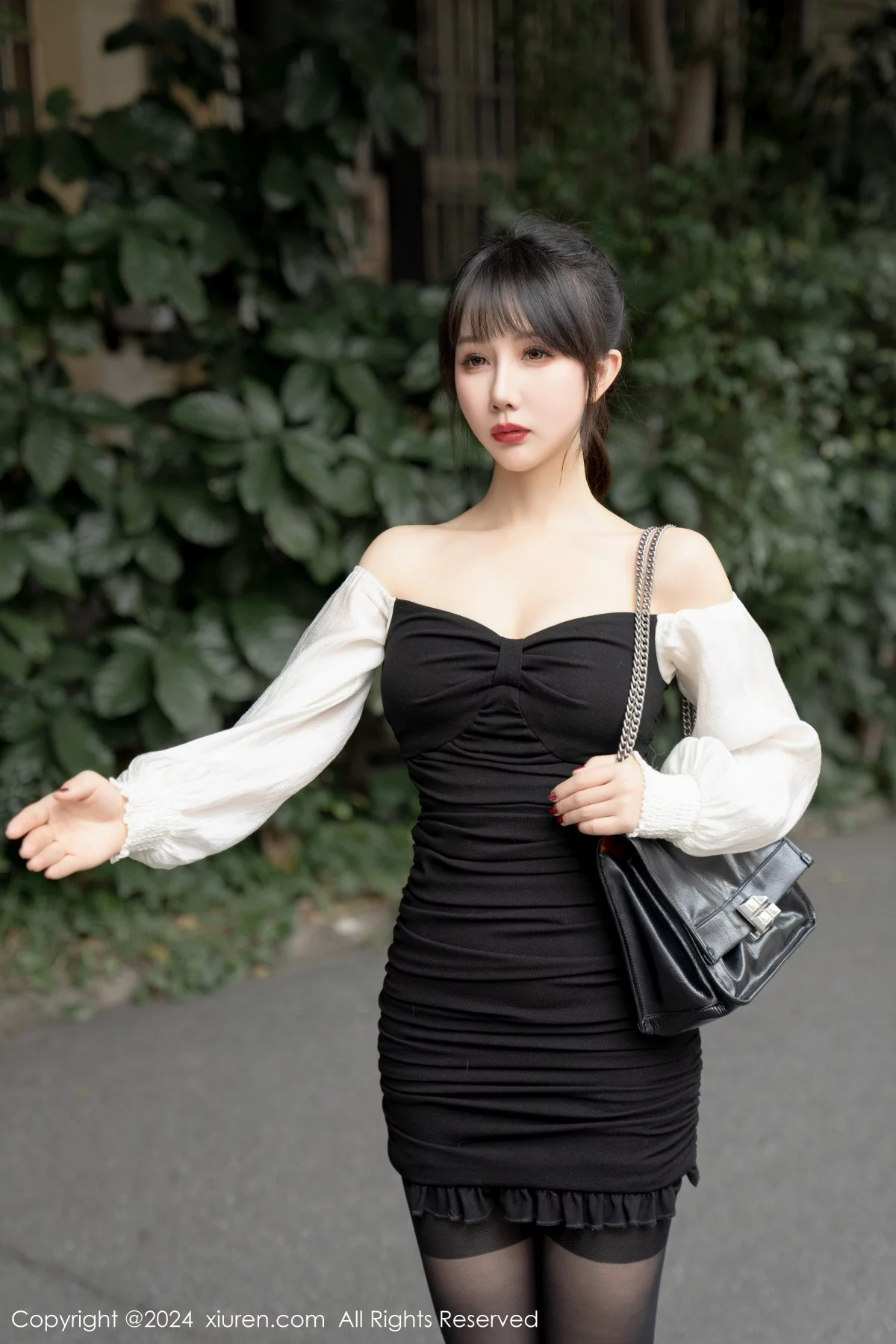 [[XiuRen秀人网]秀人网]No.7930_模特波巧酱Al女友主题私房大尺度全果秀火辣身材遮点诱惑写真86P