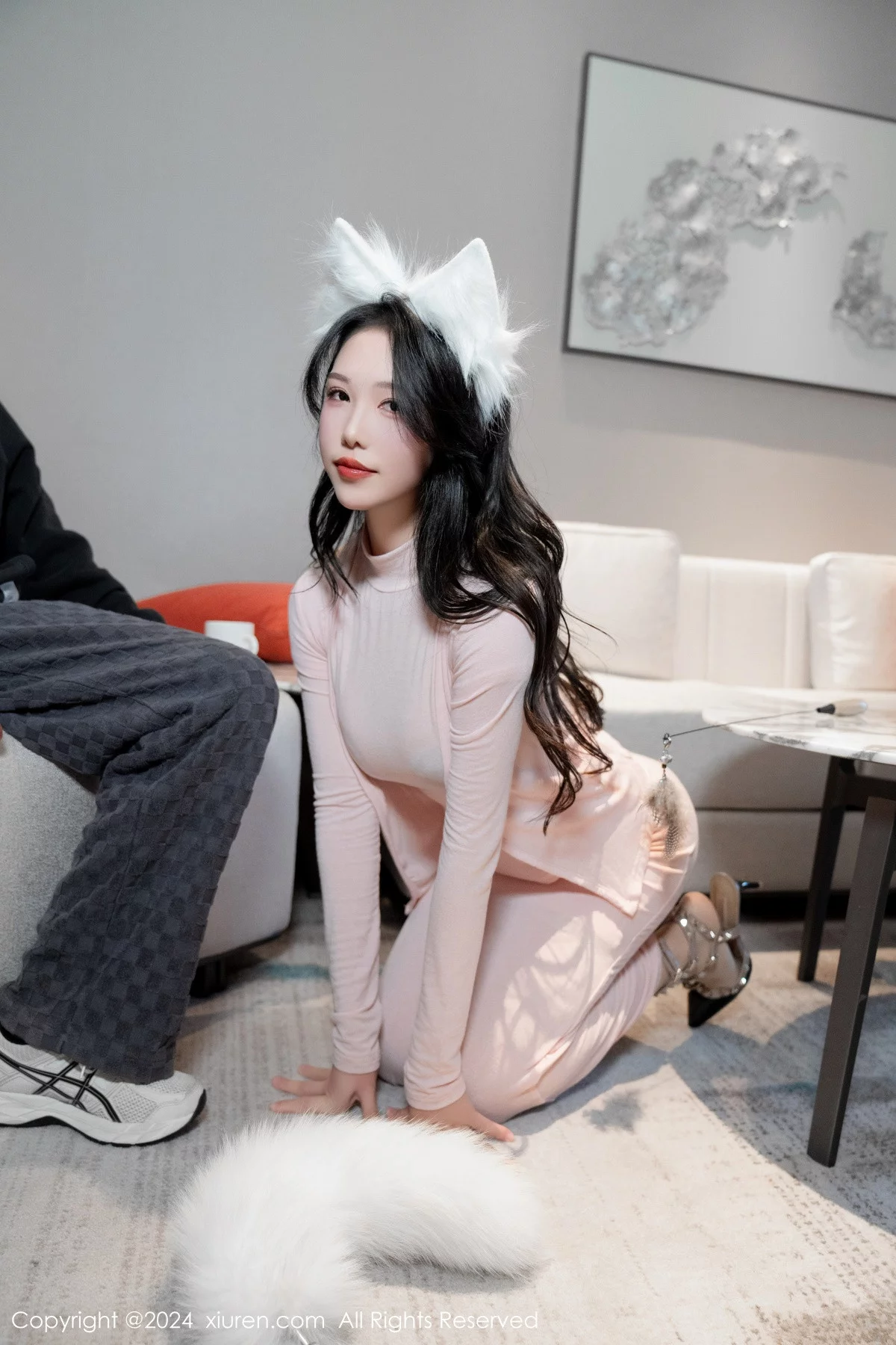 [[XiuRen秀人网]秀人网]No.7945_模特利世白色轻透上衣露性感黑色蕾丝内衣秀曼妙身姿诱惑写真96P