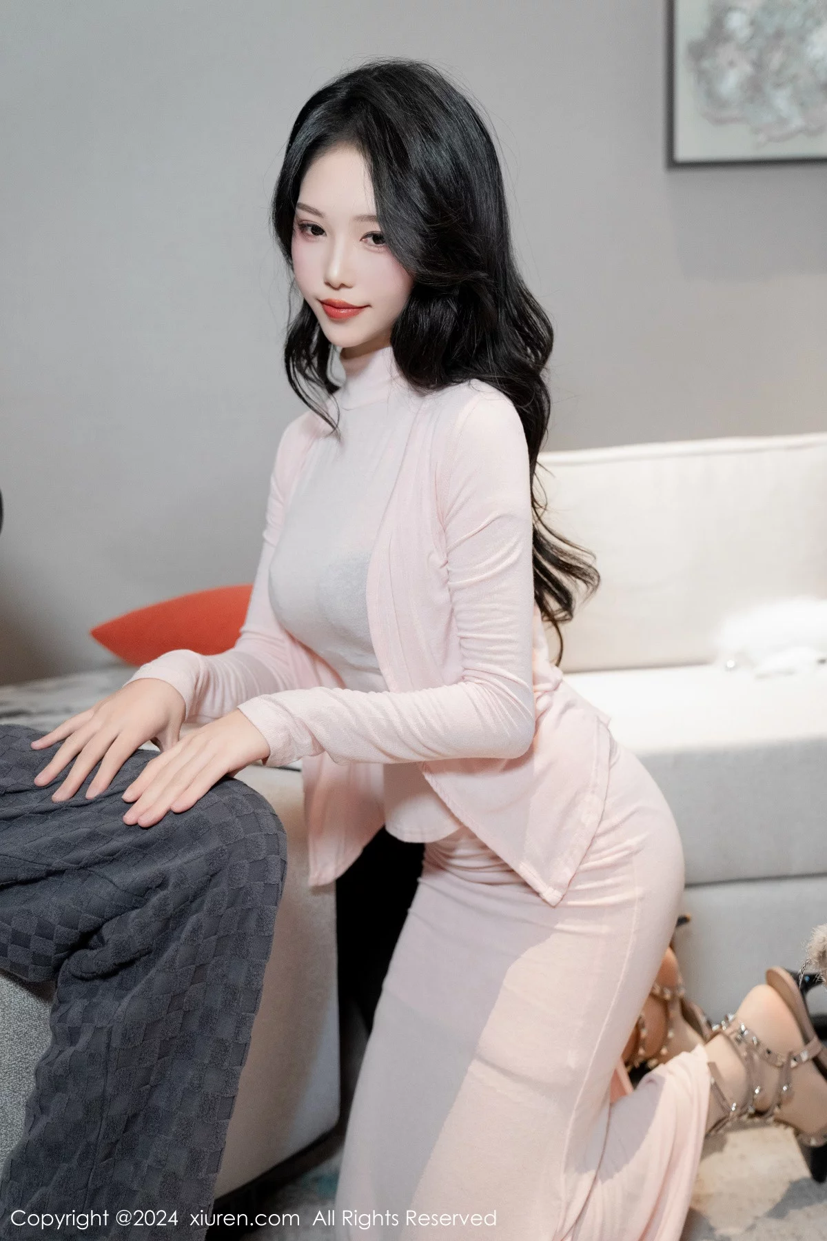 [[XiuRen秀人网]秀人网]No.7945_模特利世白色轻透上衣露性感黑色蕾丝内衣秀曼妙身姿诱惑写真96P