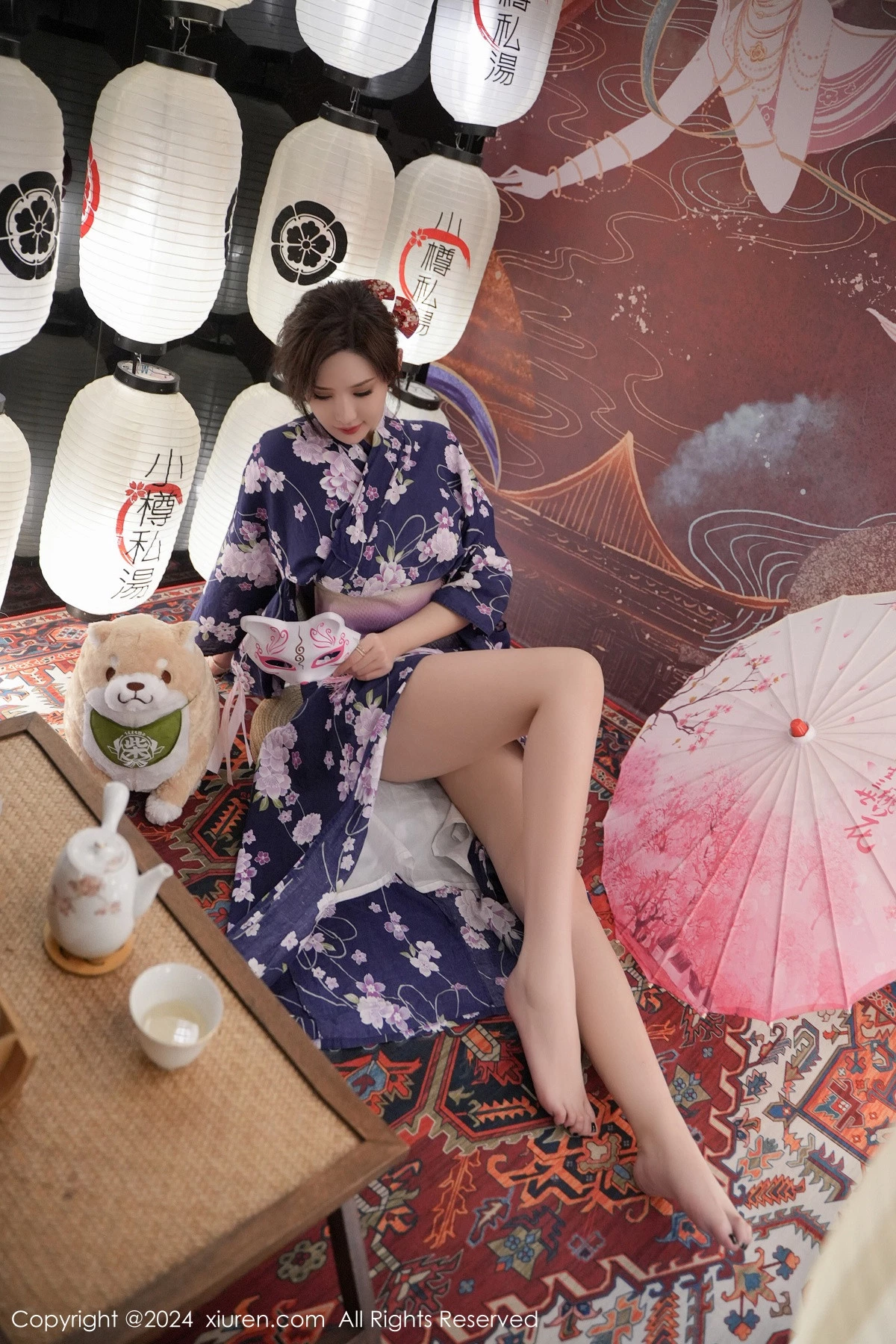 [[XiuRen秀人网]秀人网]No.7975_女神Carol周妍希深蓝色日式和服配超薄肉丝秀丰满身材诱惑写真70P