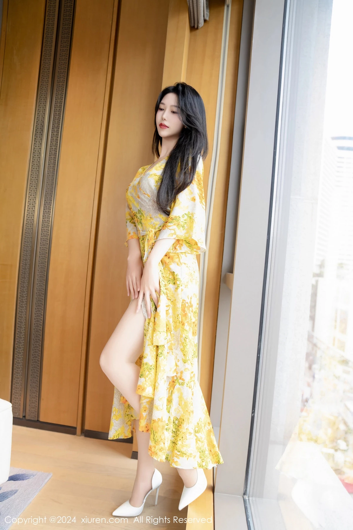 [[XiuRen秀人网]秀人网]No.7981_模特利世情节拍摄性感黄色连衣裙露白色蕾丝内衣完美诱惑写真99P