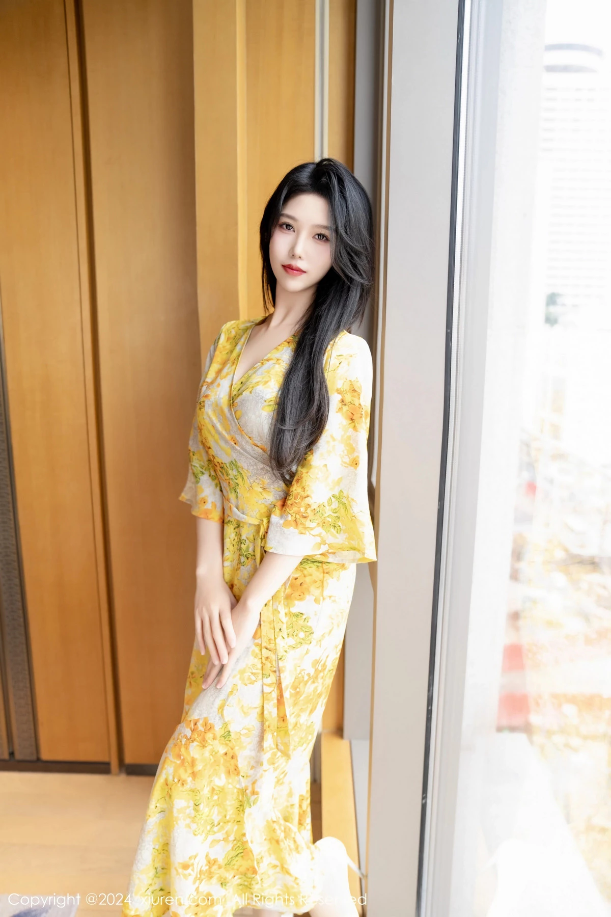 [[XiuRen秀人网]秀人网]No.7981_模特利世情节拍摄性感黄色连衣裙露白色蕾丝内衣完美诱惑写真99P