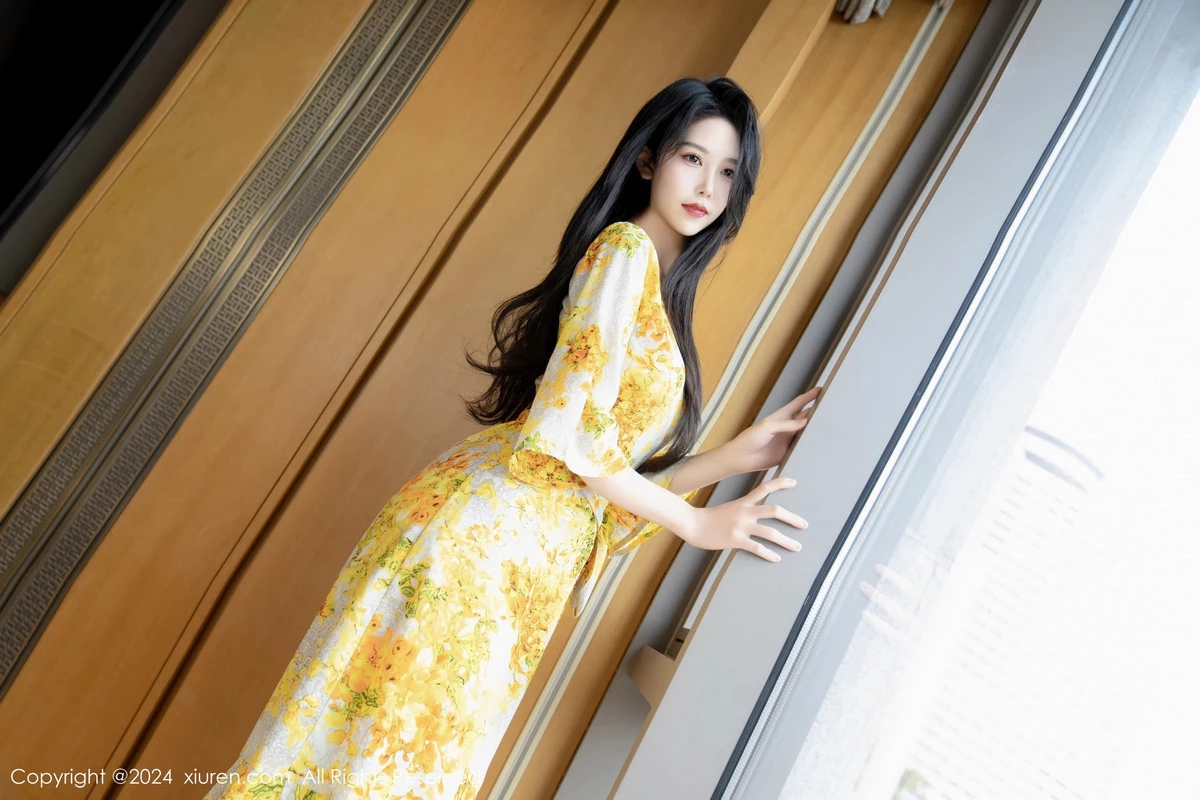 [[XiuRen秀人网]秀人网]No.7981_模特利世情节拍摄性感黄色连衣裙露白色蕾丝内衣完美诱惑写真99P