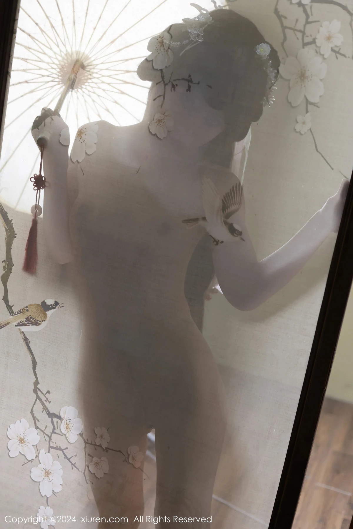 [[XiuRen秀人网]秀人网]No.7989_模特金tiao性感浅色古装薄纱服饰半脱秀白嫩肌肤完美诱惑写真81P