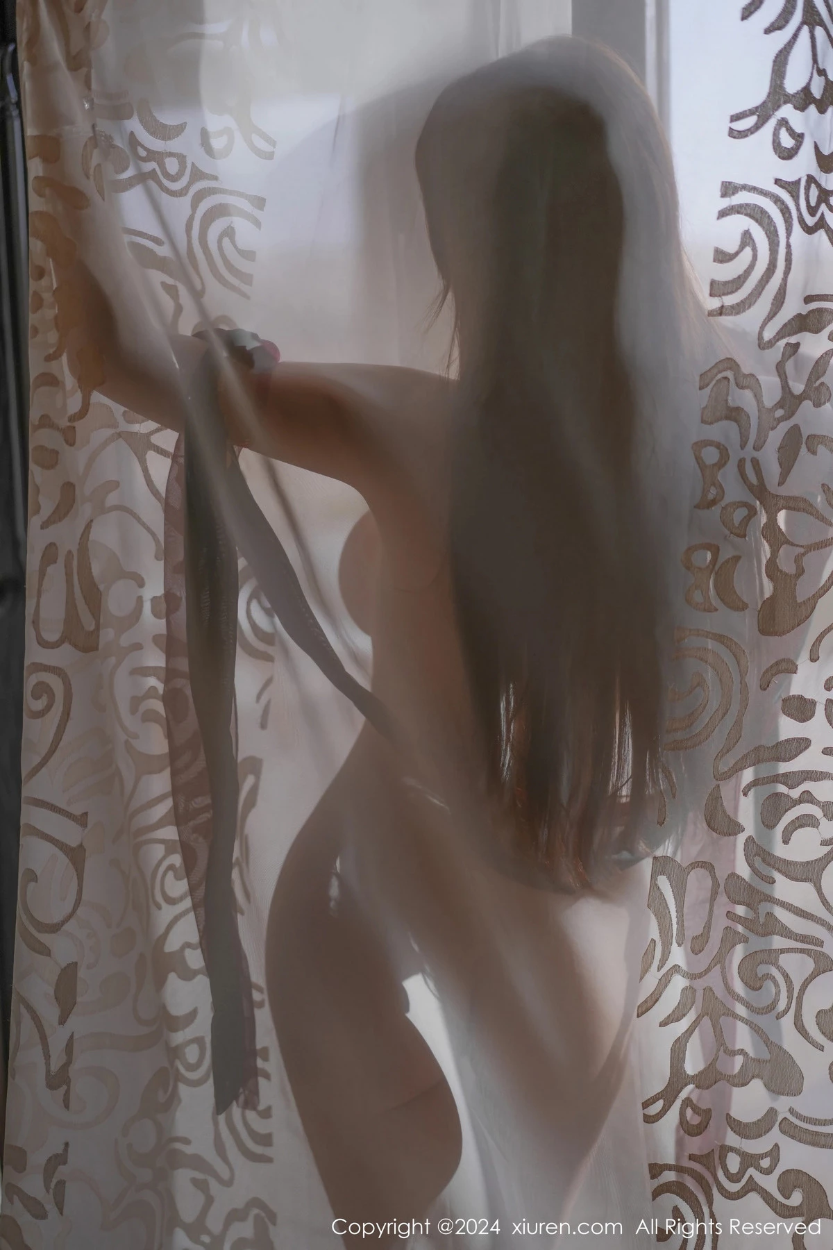 [[XiuRen秀人网]秀人网]No.7987_女神朱可儿Flora性感红色轻透薄纱服饰秀雪峰美臀惹火诱惑写真60P