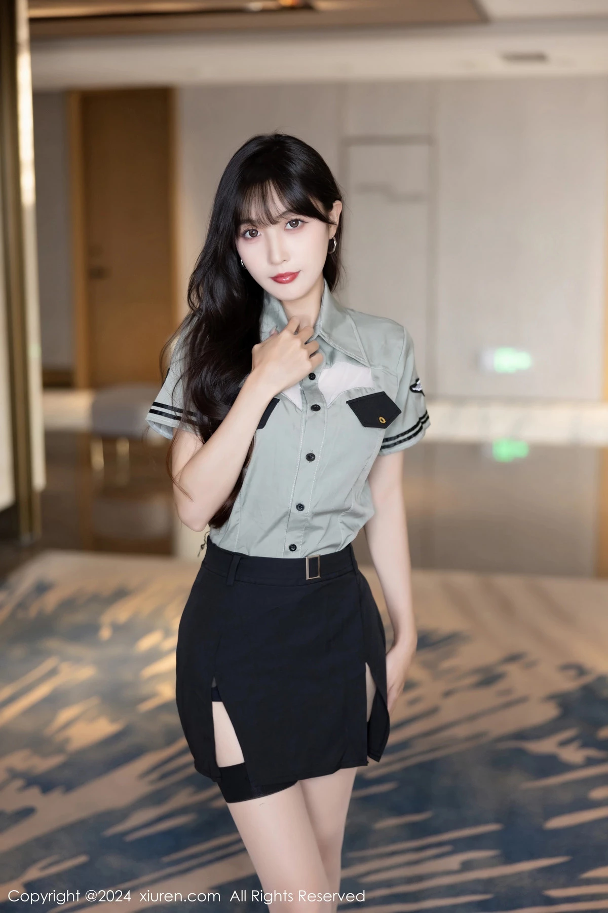 [[XiuRen秀人网]秀人网]No.8064_模特林星阑性感制服露黑色内衣配黑丝吊袜秀曼妙身姿诱惑写真84P