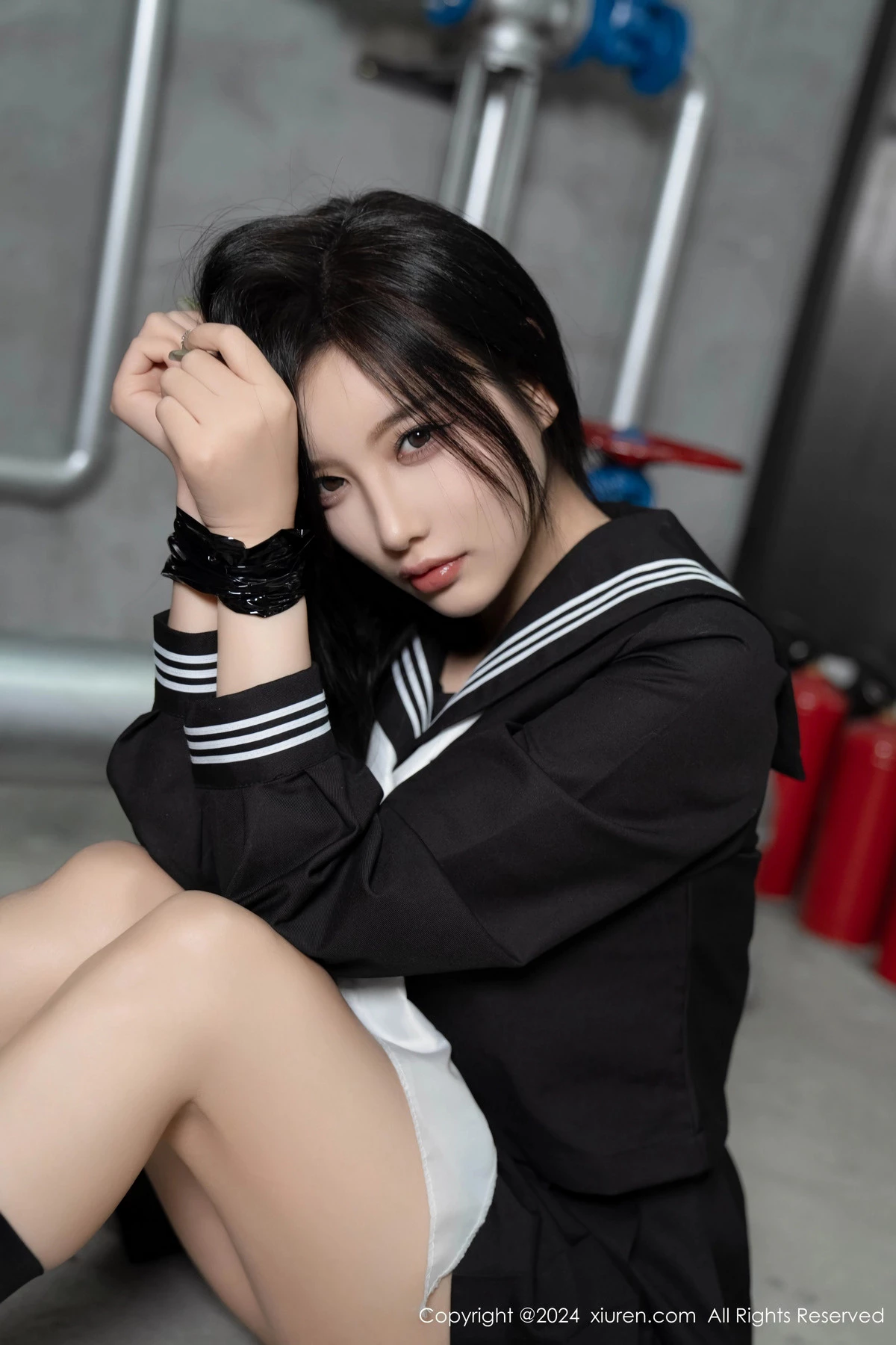 [[XiuRen秀人网]秀人网]No.8080_女神杨晨晨Yome性感黑色制服露黄色内衣秀丰腴身材完美诱惑写真90P