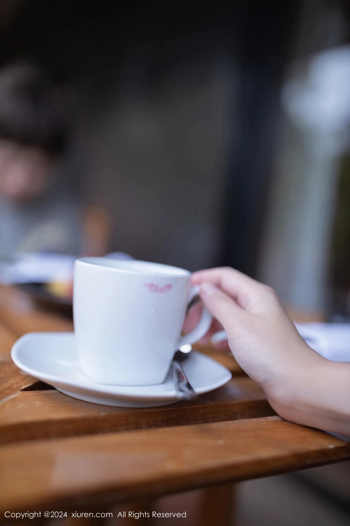 [[XiuRen秀人网]秀人网]No.8077_模特杏子Yada性感红色连衣短裙露黑色内衣秀曼妙身姿诱惑写真82P