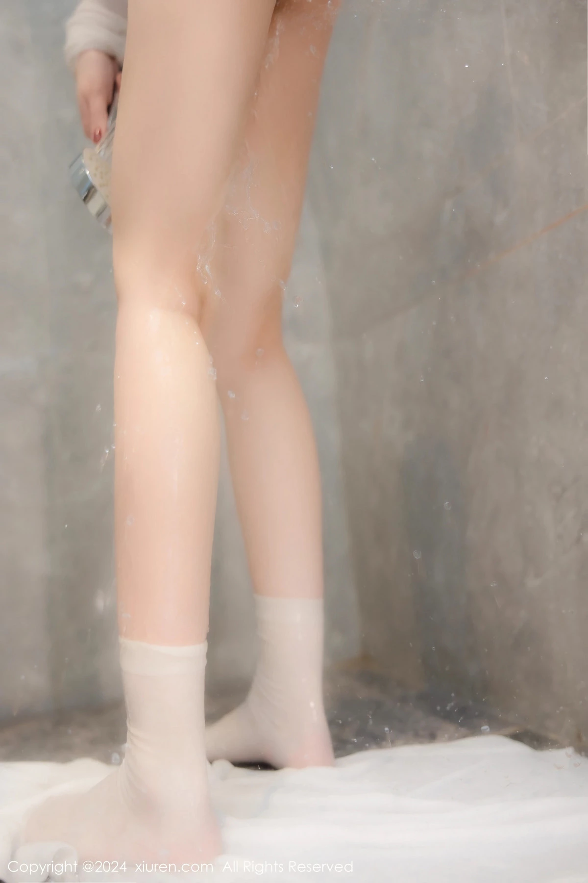 [[XiuRen秀人网]秀人网]No.8089_模特李可可浴室场景性感轻透连体衣配短裙秀惹火身材诱惑写真72P