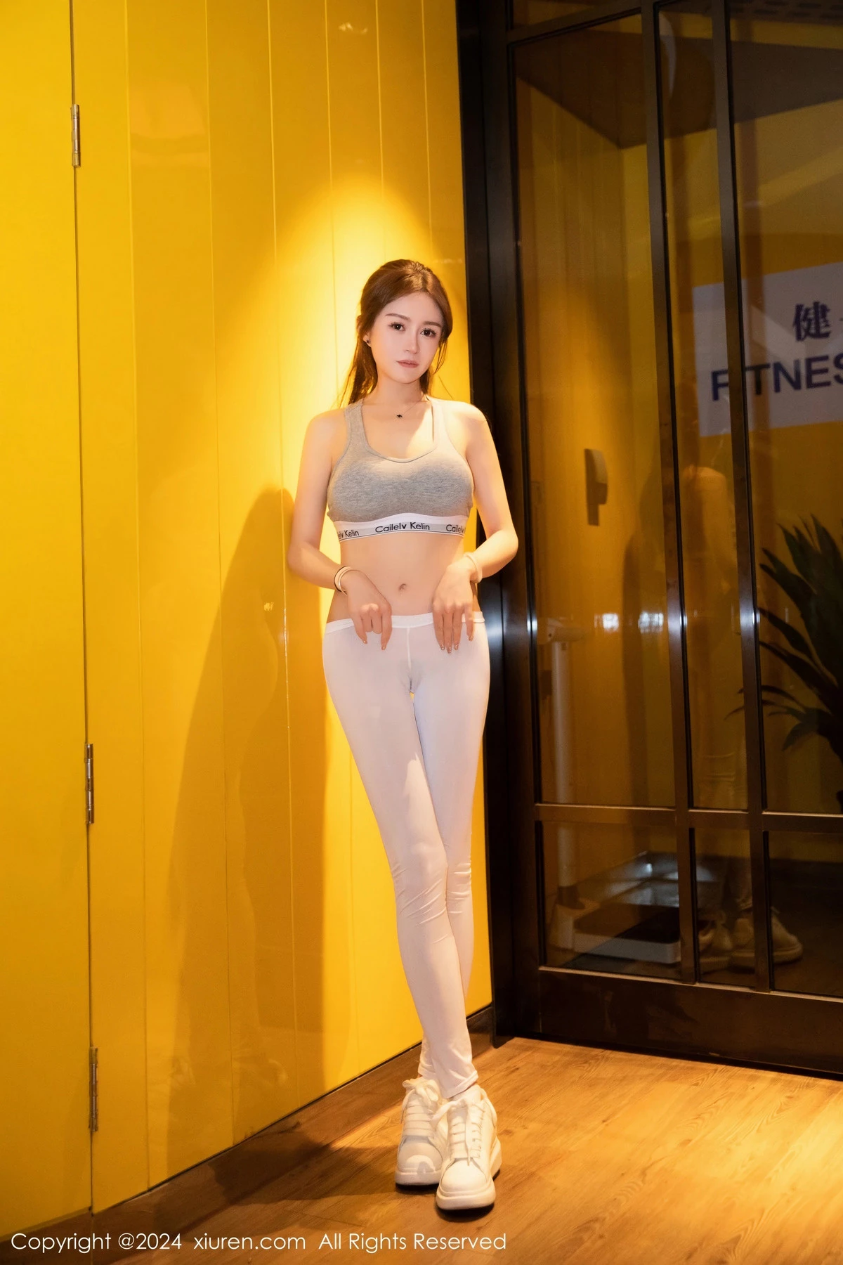 [[XiuRen秀人网]秀人网]No.8140_模特林幼一健身场所性感紧身运动服饰秀完美身材迷人诱惑写真77P