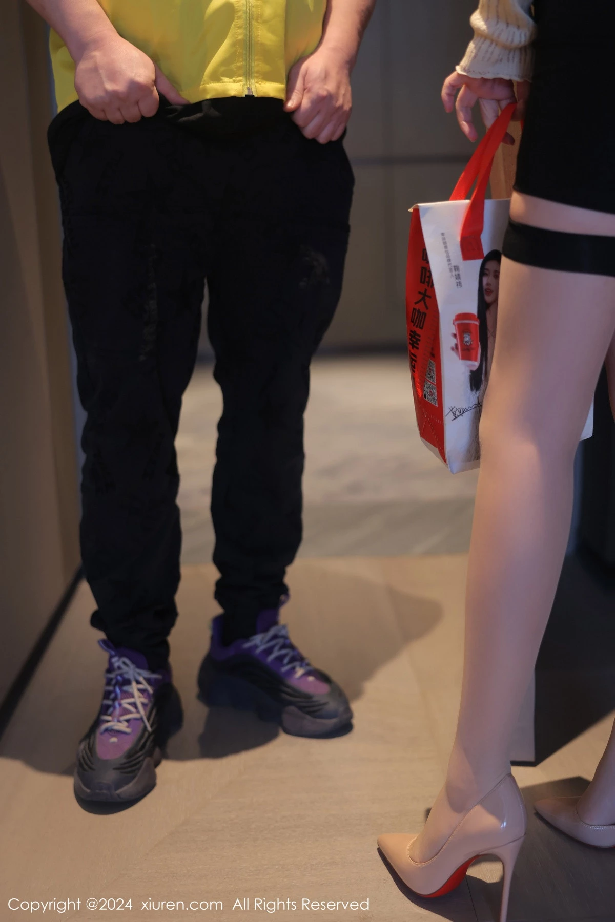 [[XiuRen秀人网]秀人网]No.8181_模特小薯条nienie剧情演绎性感黑色蕾丝服饰秀惹火身材诱惑写真85P