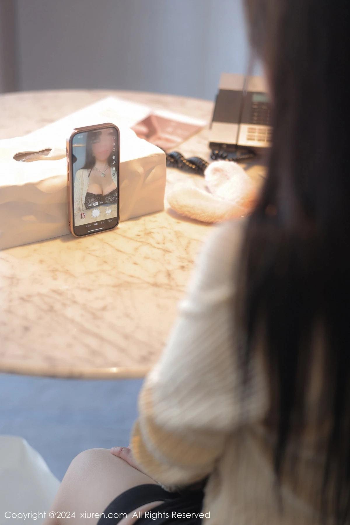 [[XiuRen秀人网]秀人网]No.8181_模特小薯条nienie剧情演绎性感黑色蕾丝服饰秀惹火身材诱惑写真85P