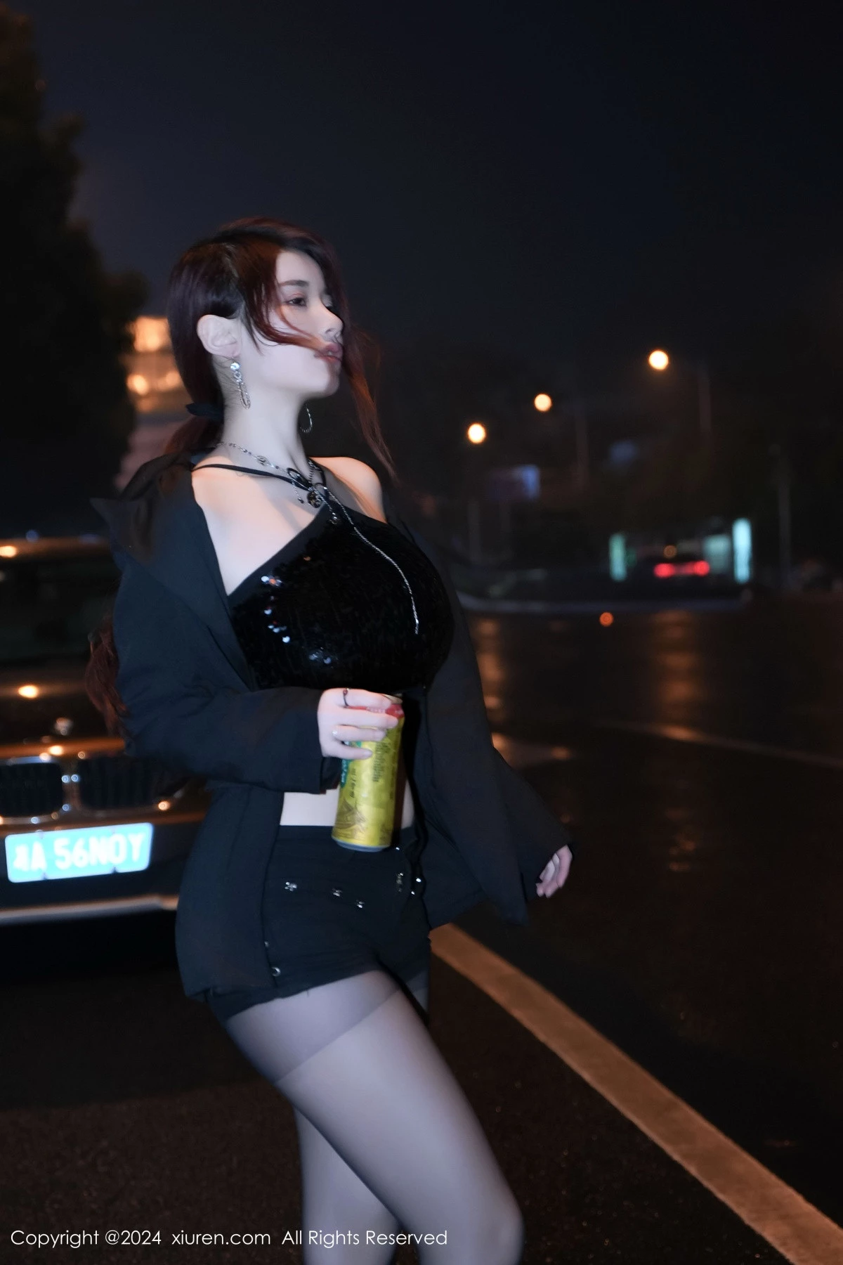 [[XiuRen秀人网]秀人网]No.8199_模特美七Mia性感黑色内衣服饰配超薄黑丝秀丰腴身材惹火诱惑写真69P