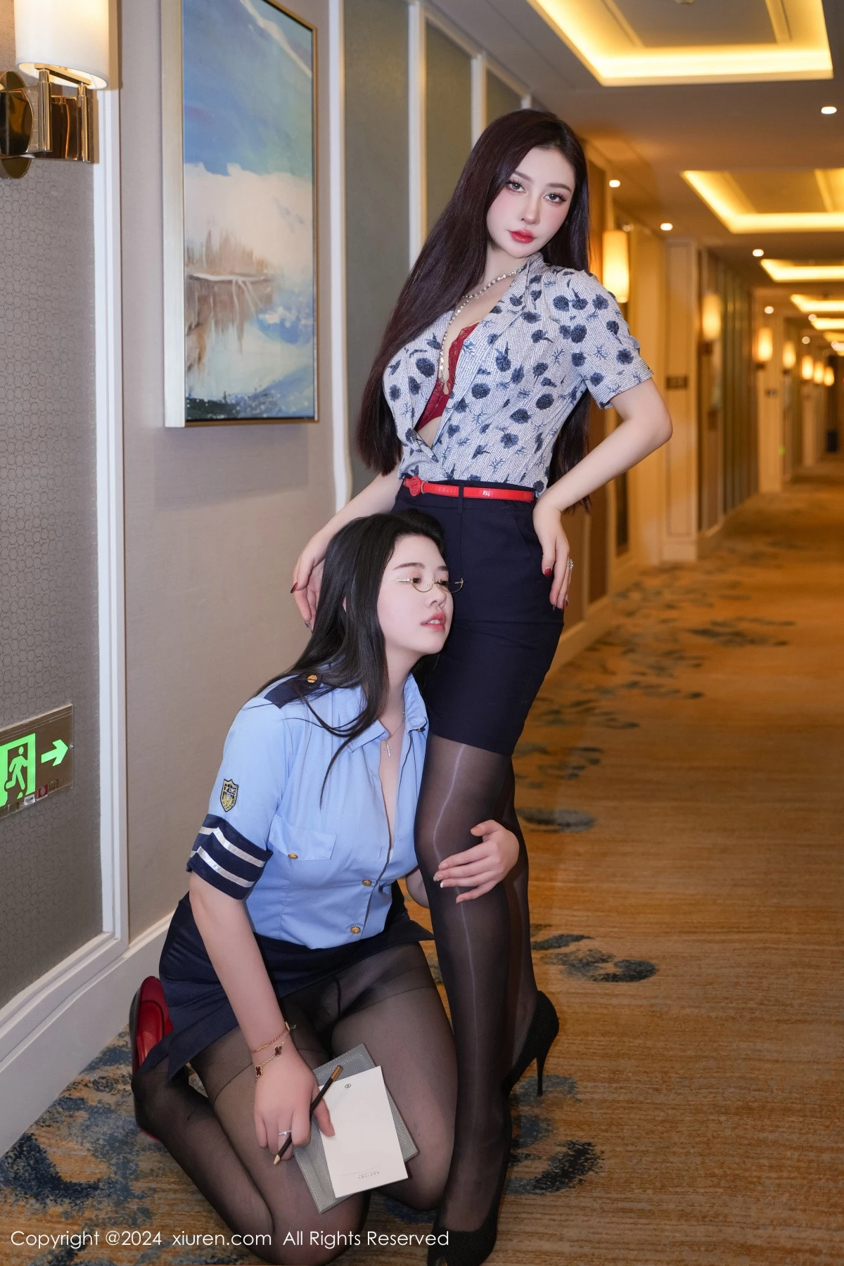 [[XiuRen秀人网]秀人网]No.8215_模特合集樱桃小犊子性感姐妹花空姐制服配开档黑丝狂野诱惑写真66P