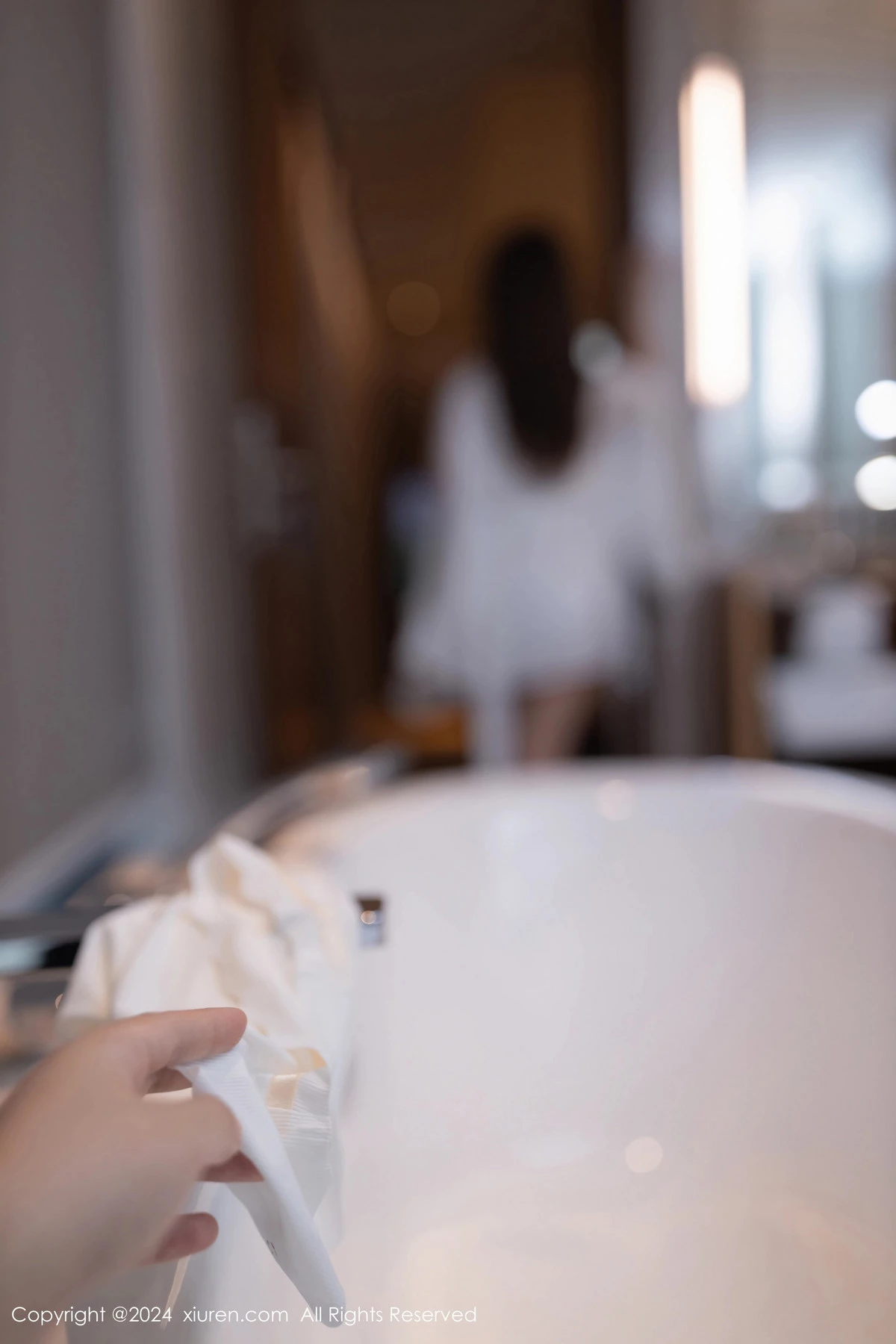 [[XiuRen秀人网]秀人网]No.8225_模特杏子Yada轻透白色连衣短裙露性感内衣秀曼妙身姿诱惑写真82P