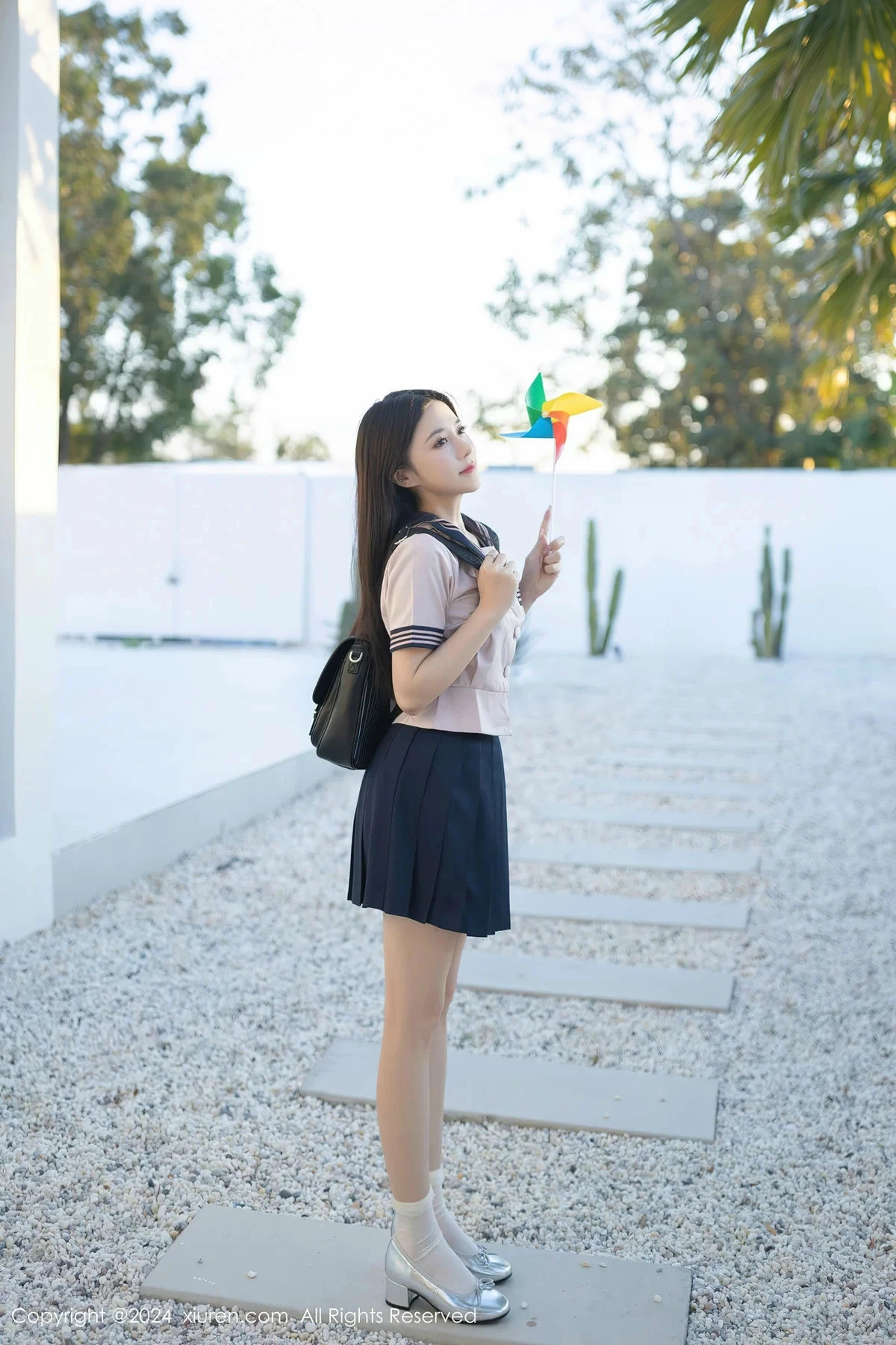 [[XiuRen秀人网]秀人网]No.8244_模特鱼子酱Fish性感JK制服配情趣内衣秀曼妙身姿迷人诱惑写真80P