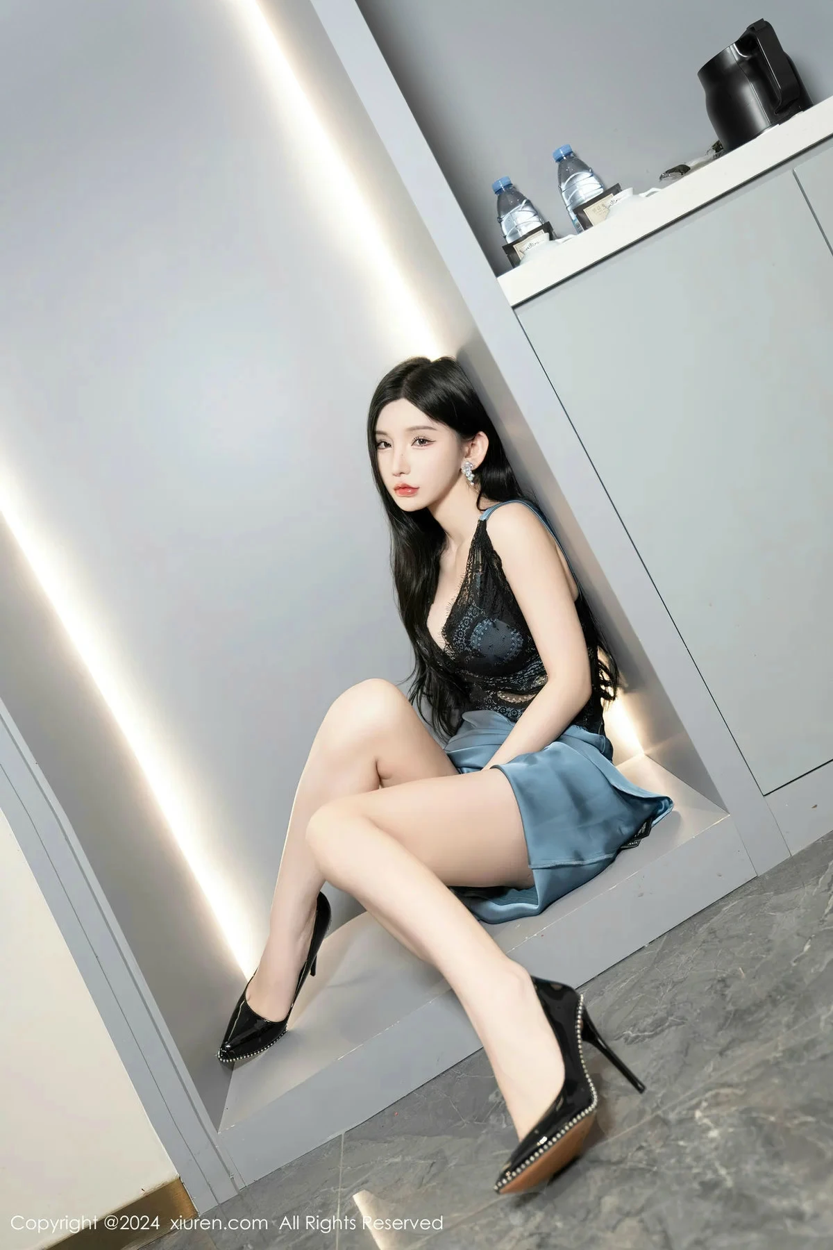 [[XiuRen秀人网]秀人网]No.8242_女神周于希Sally性感蕾丝长裙+黑色薄纱连体衣秀完美身材诱惑写真115P