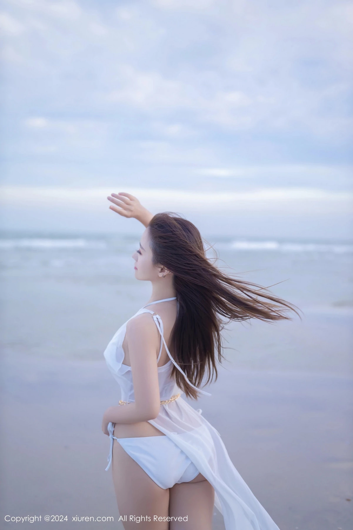 [[XiuRen秀人网]秀人网]No.8123_模特杏子Yada户外性感白色比基尼服饰秀完美身材迷人诱惑写真81P