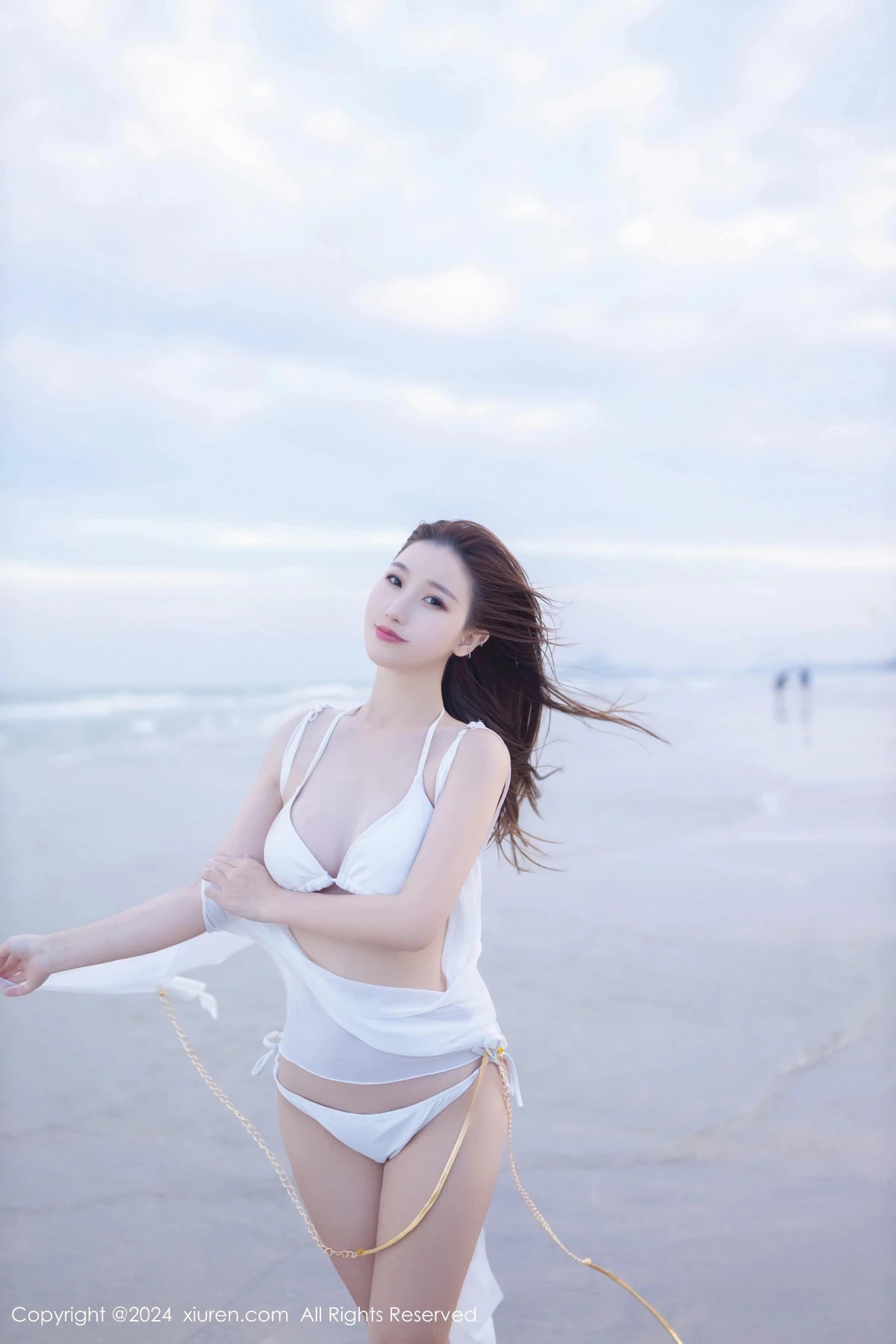 [[XiuRen秀人网]秀人网]No.8123_模特杏子Yada户外性感白色比基尼服饰秀完美身材迷人诱惑写真81P