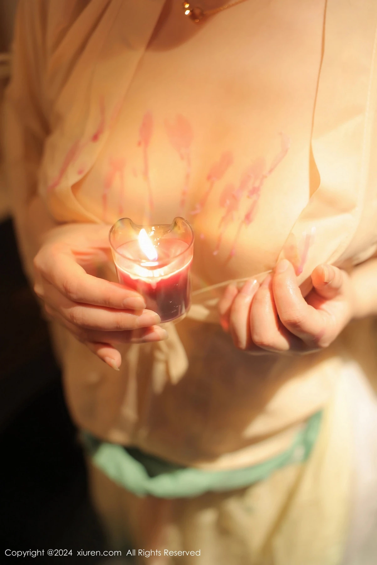 [[XiuRen秀人网]秀人网]No.8128_模特诗诗kiki浴室场景性感古装情趣服饰秀丰腴有致身材诱惑写真82P