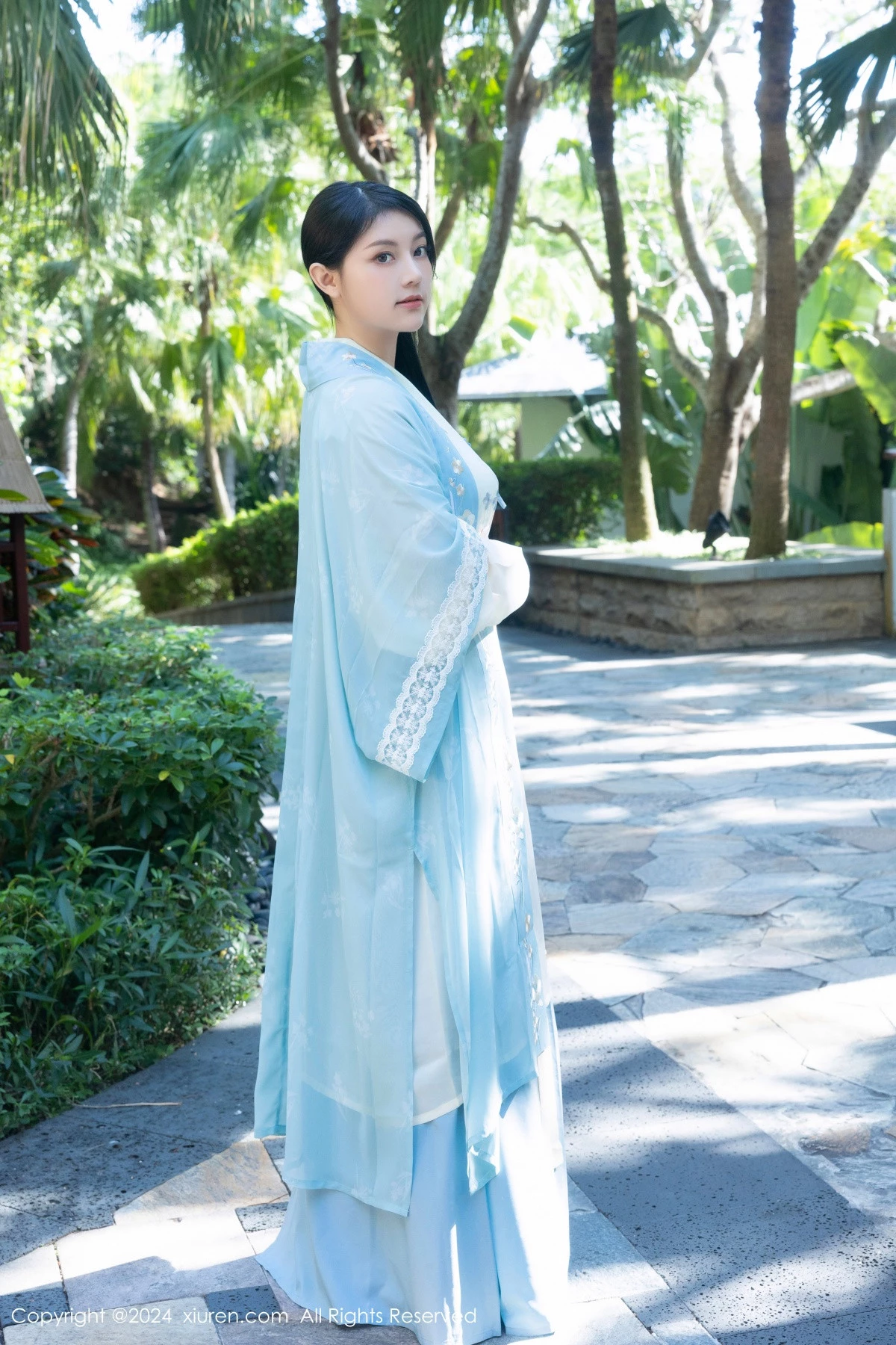 [[XiuRen秀人网]秀人网]No.8137_模特合集女神豆瓣酱性感姐妹花私房情趣古典服饰完美诱惑写真84P