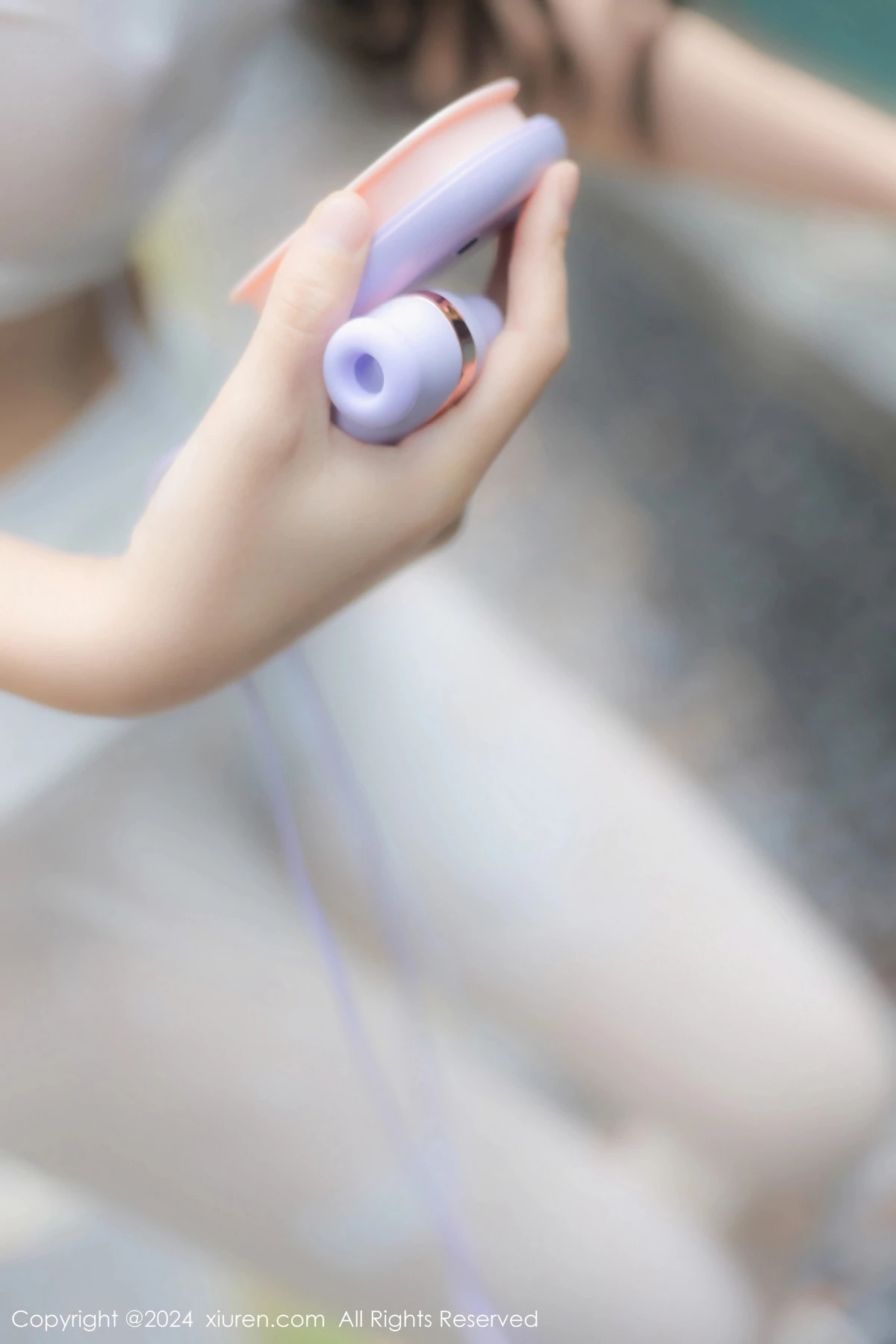 [[XiuRen秀人网]秀人网]No.8132_模特桃妖夭户外白色内衣配性感白色露臀裤秀曼妙身姿诱惑写真78P